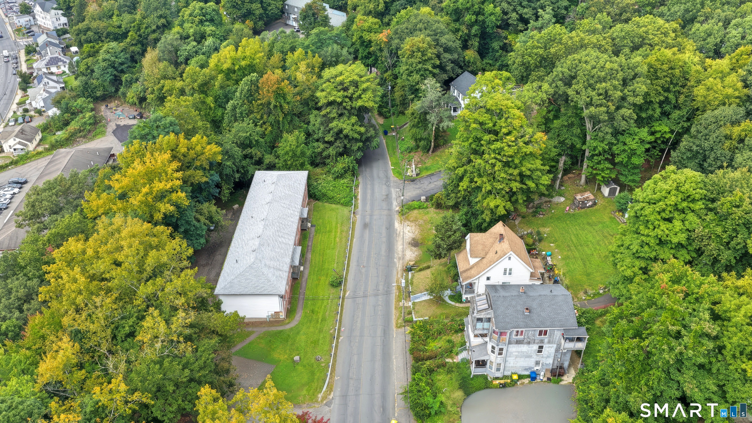 379 Perkins Avenue photo 19