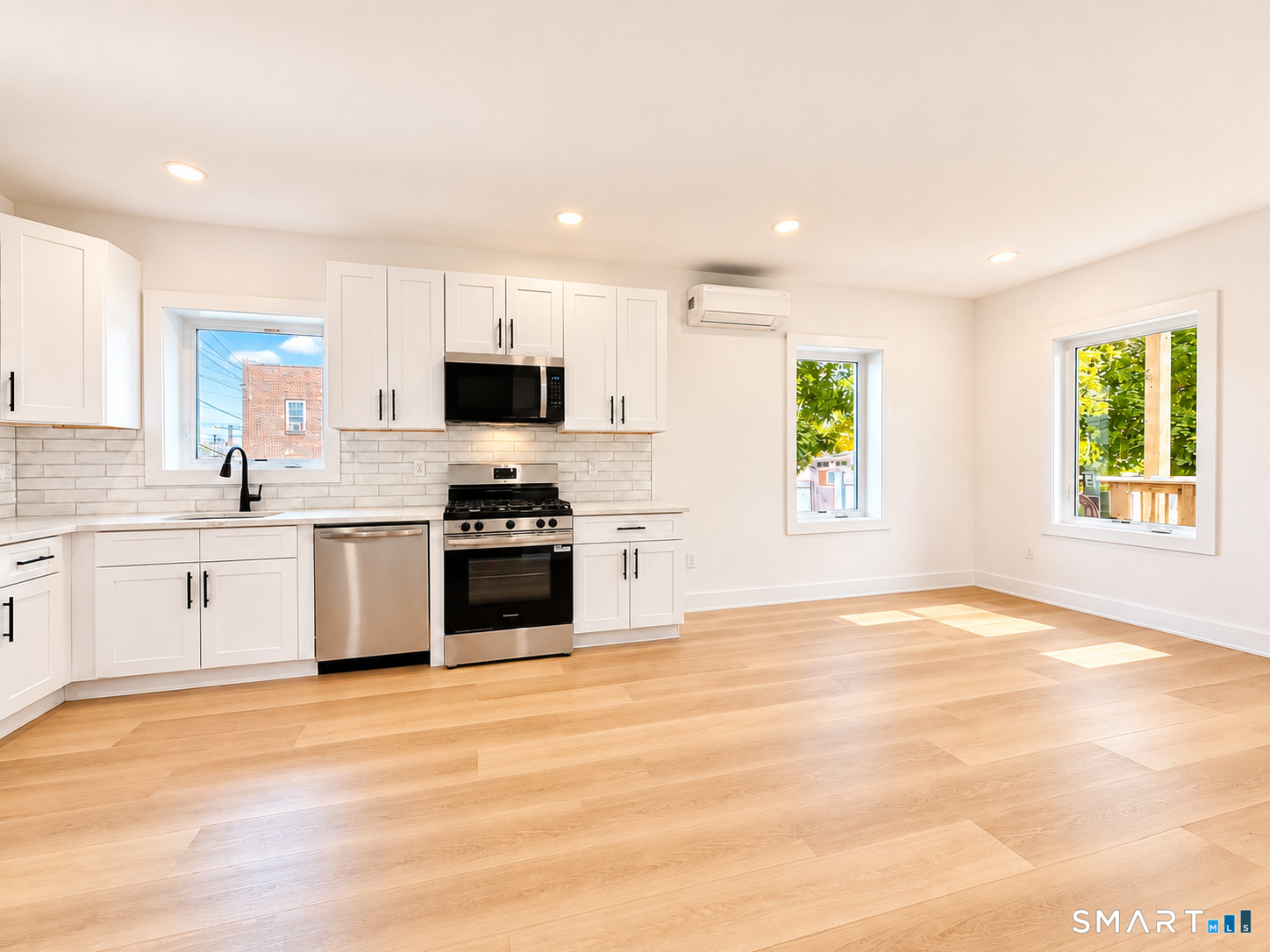 77 Ely Avenue Unit #2 photo 5