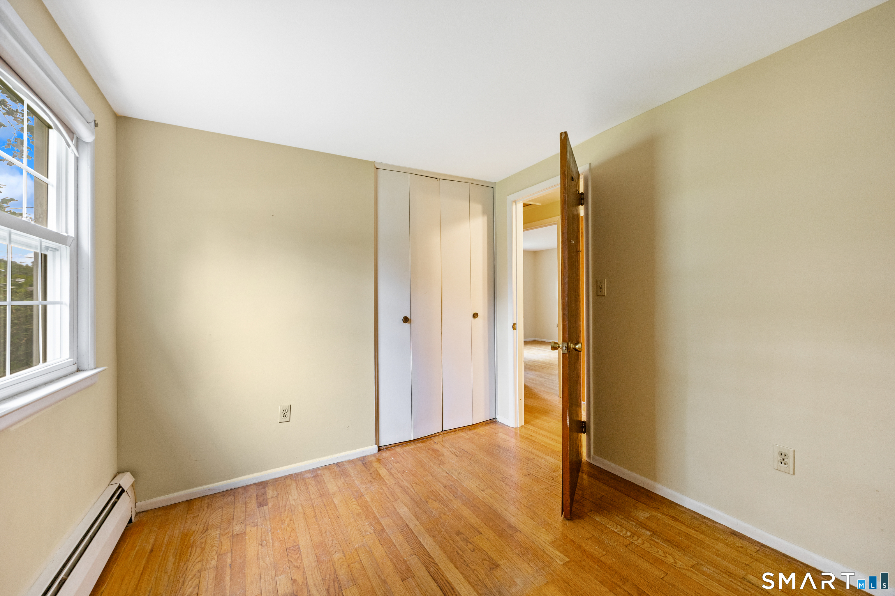 233 Forest Lane photo 14