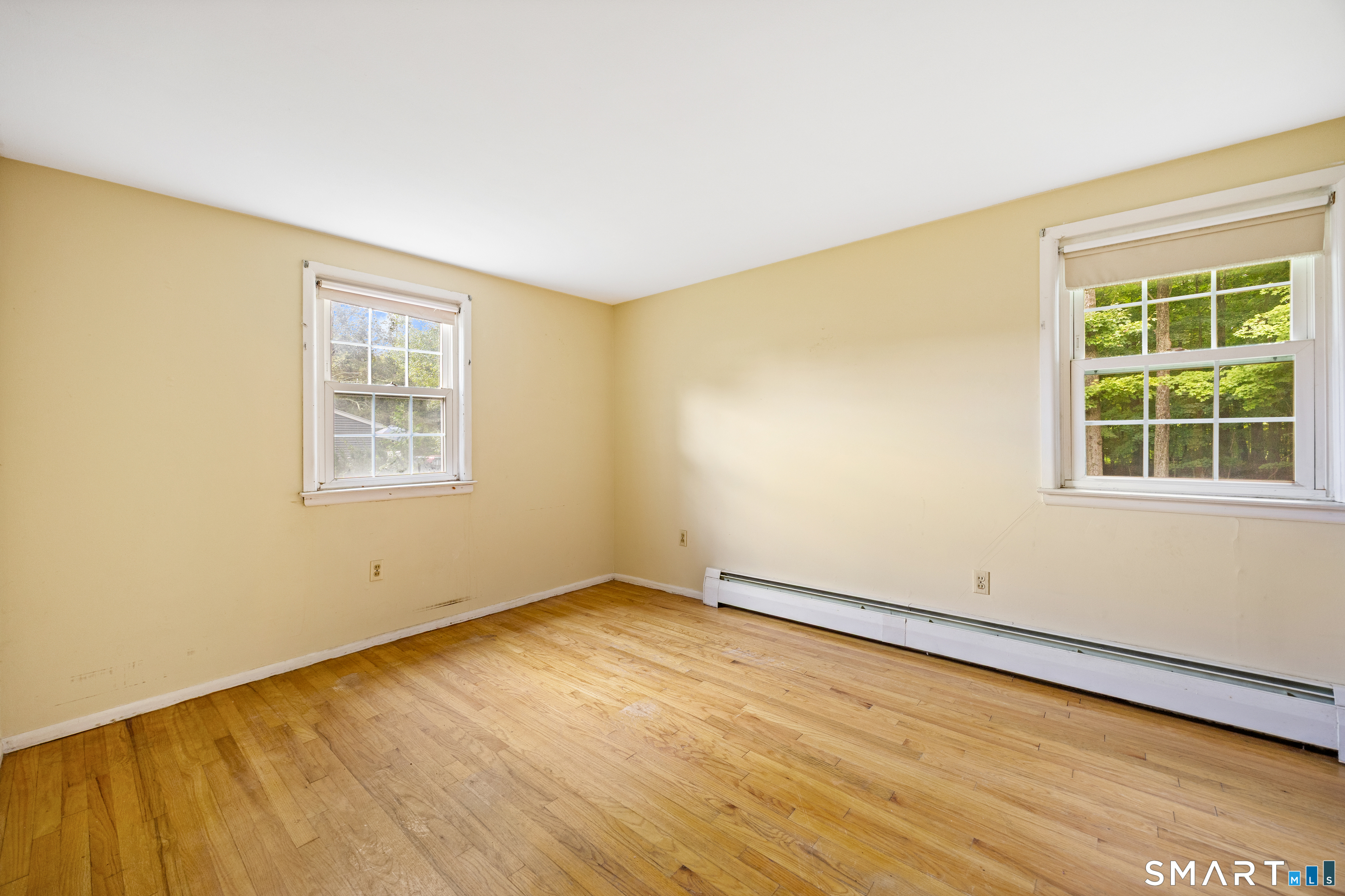 233 Forest Lane photo 15