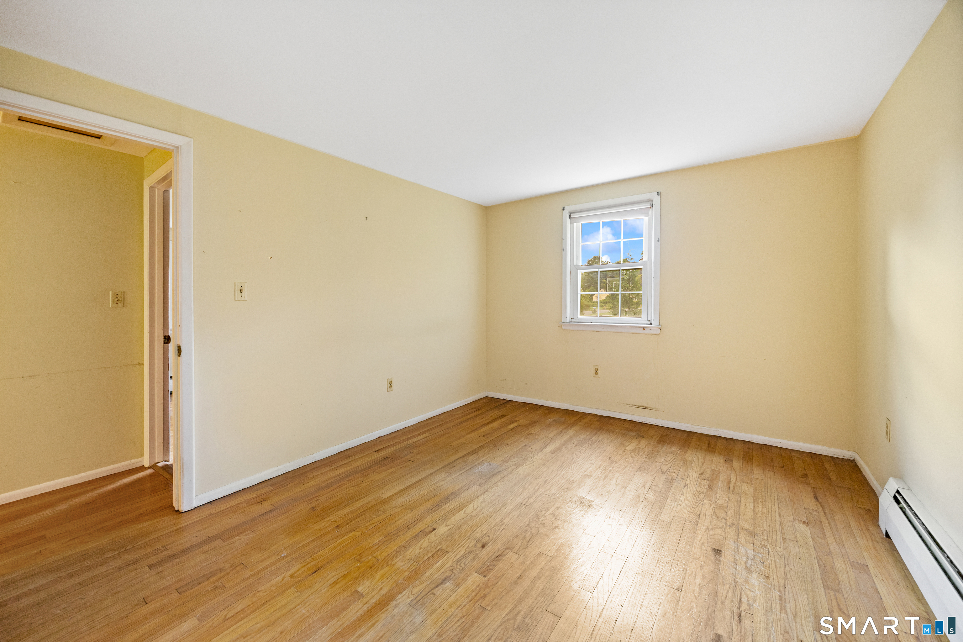 233 Forest Lane photo 17