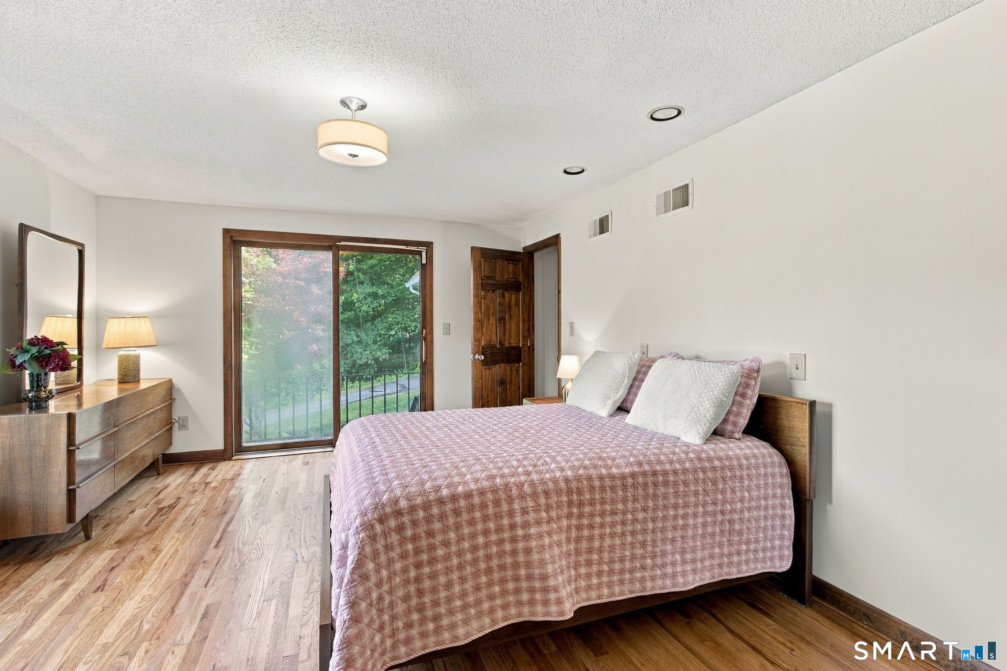 62 Wyneding Hill Road photo 21