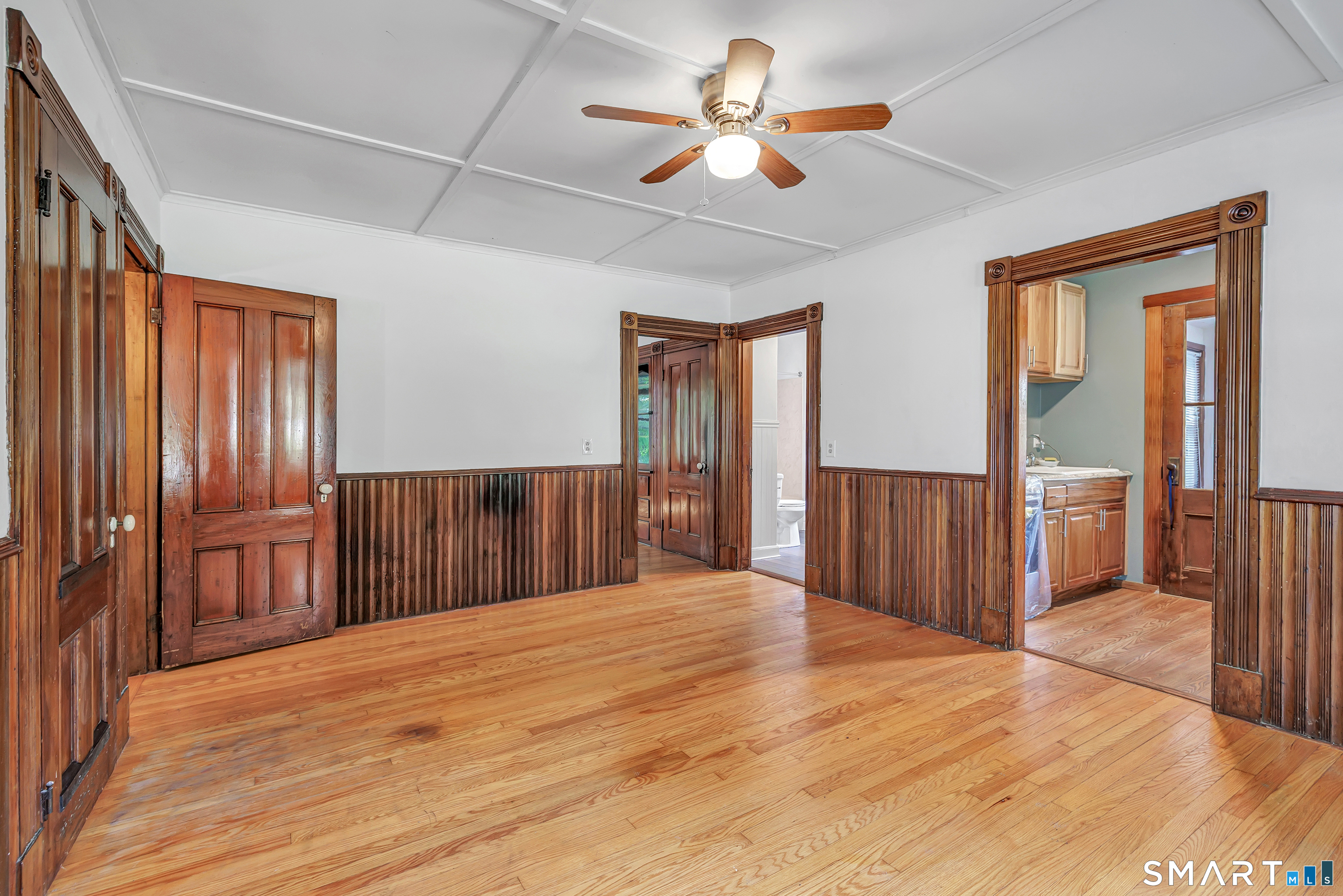 19 Washington Avenue photo 14