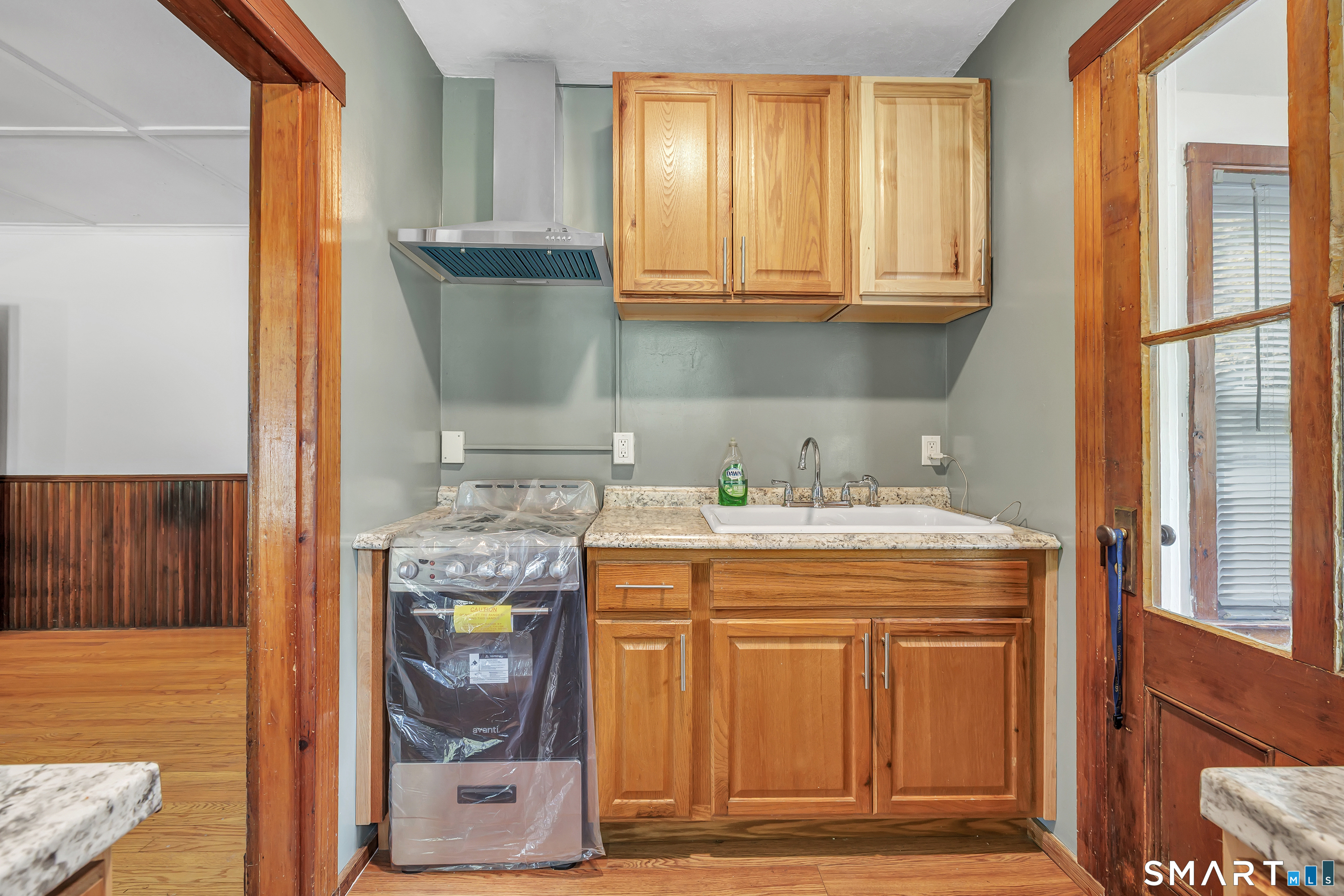 19 Washington Avenue photo 17