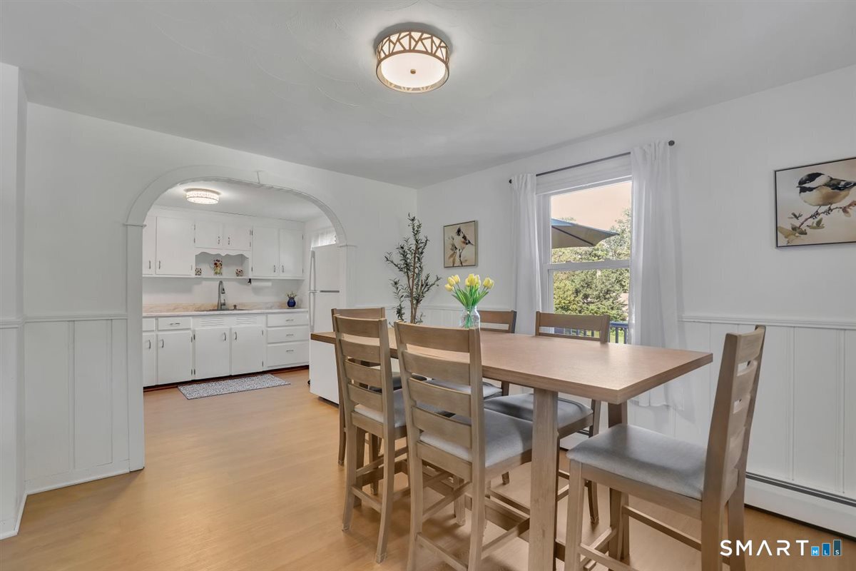 47 Beech Tree Avenue photo 10