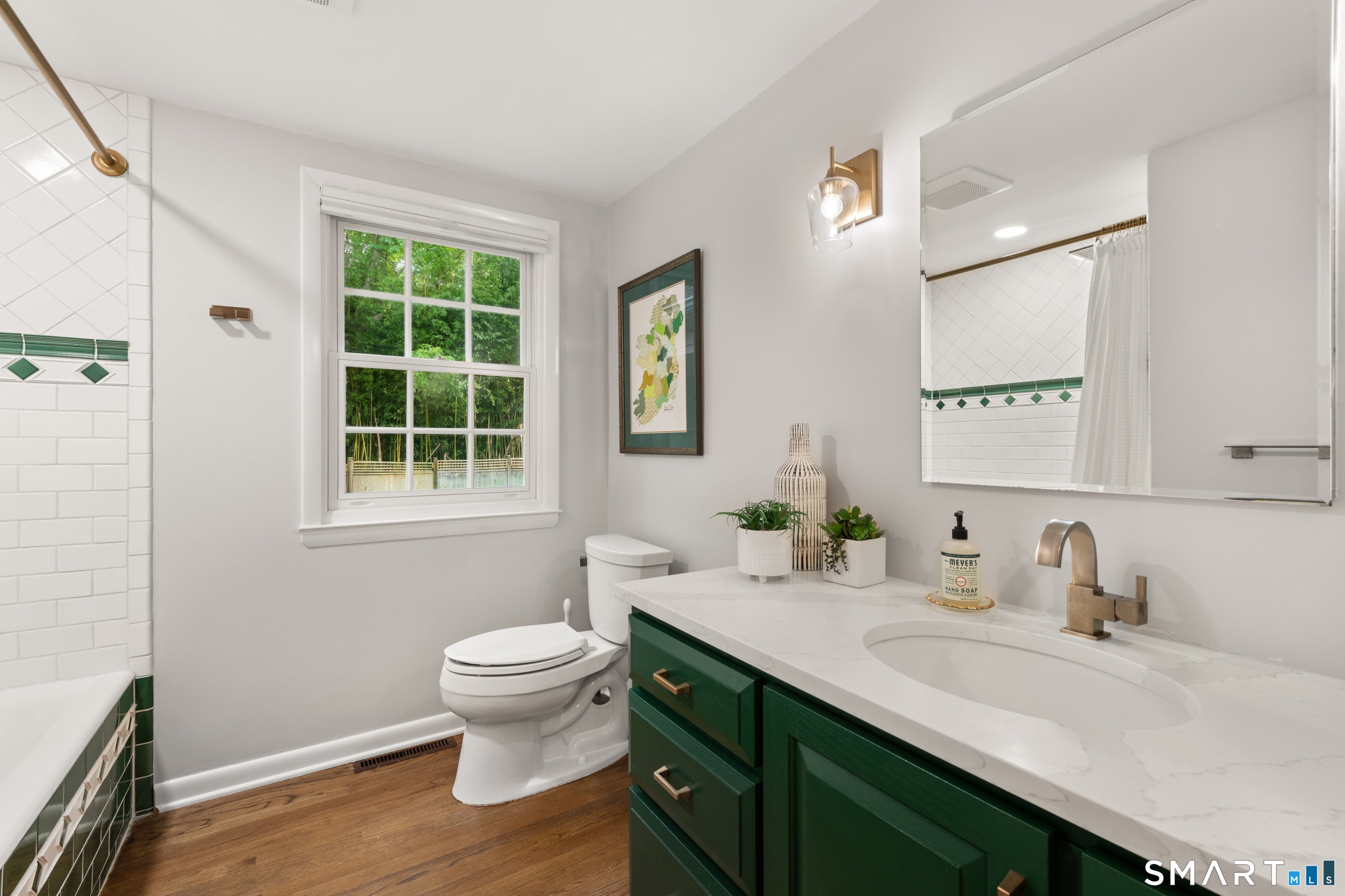 228 Bayberry Lane photo 31