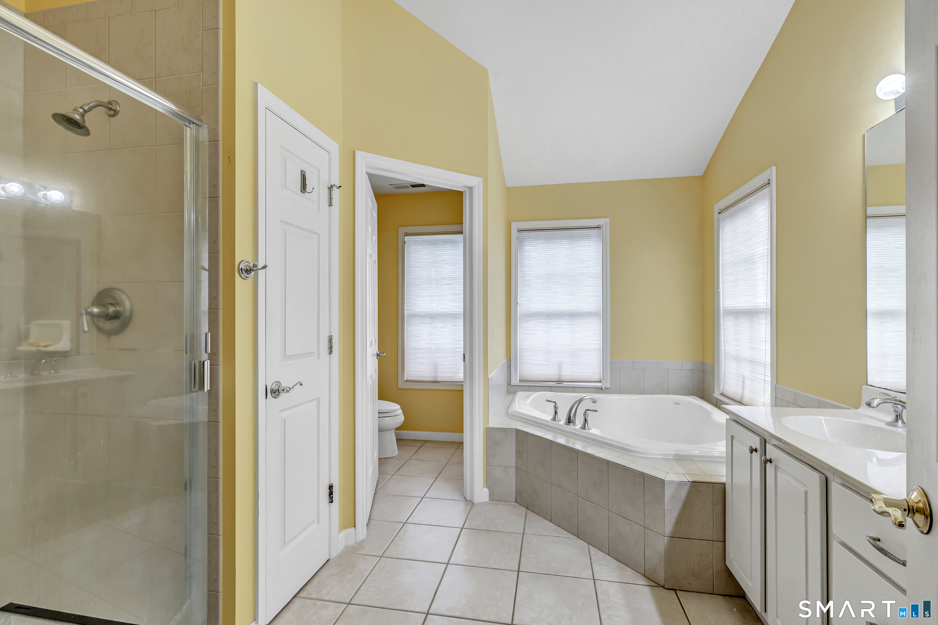 17 Traditions Boulevard photo 29