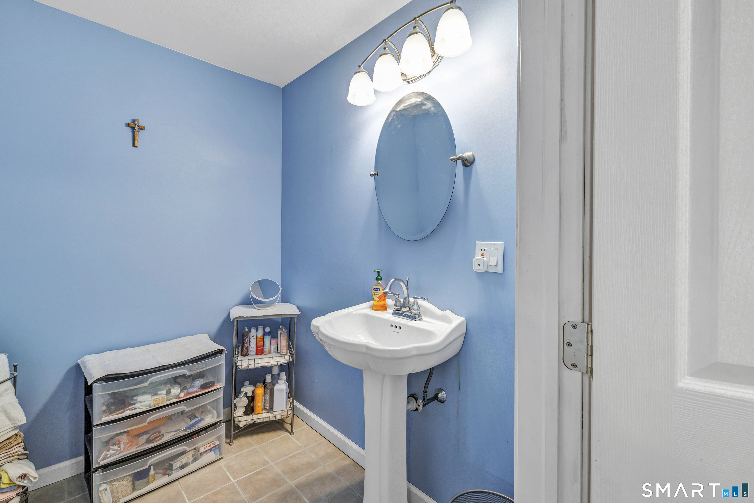 17 Traditions Boulevard photo 35