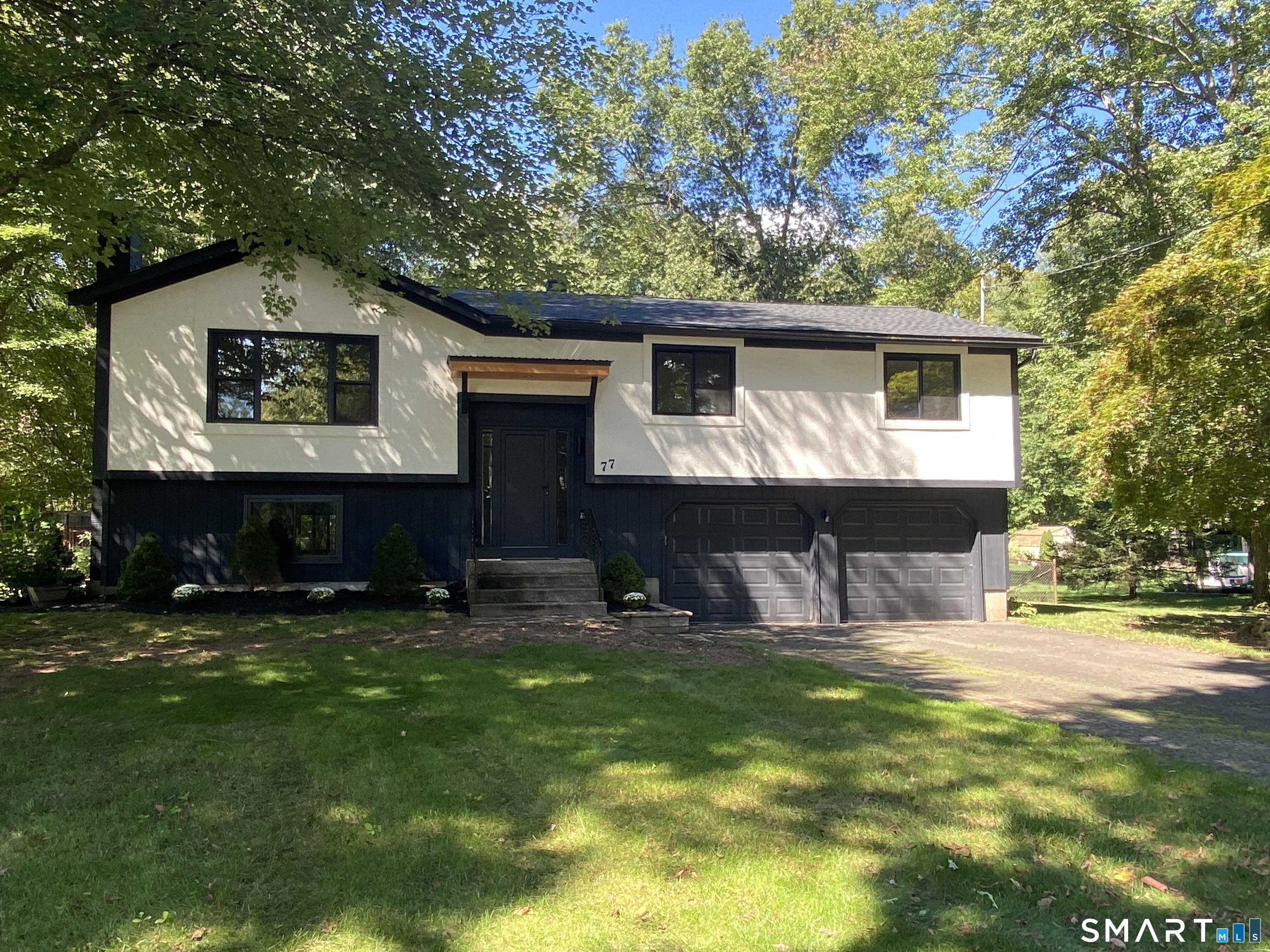 77 School House Road