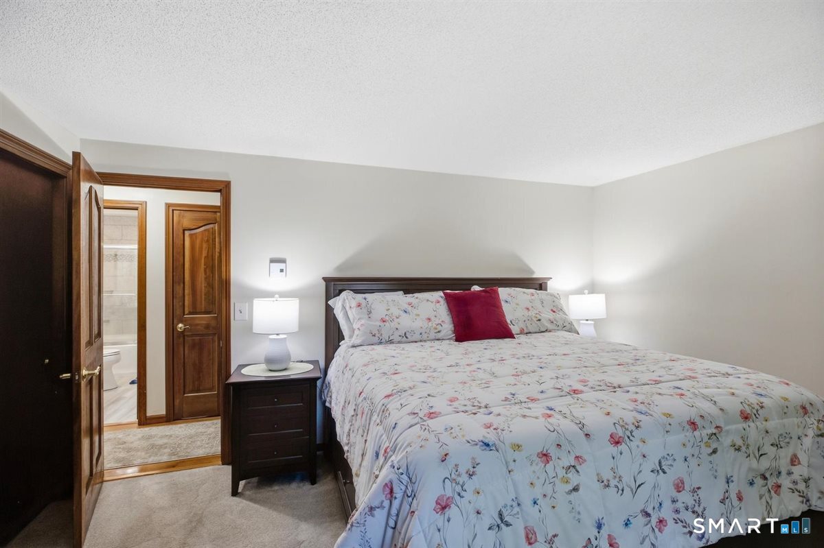 6 Cherrywood Drive photo 16