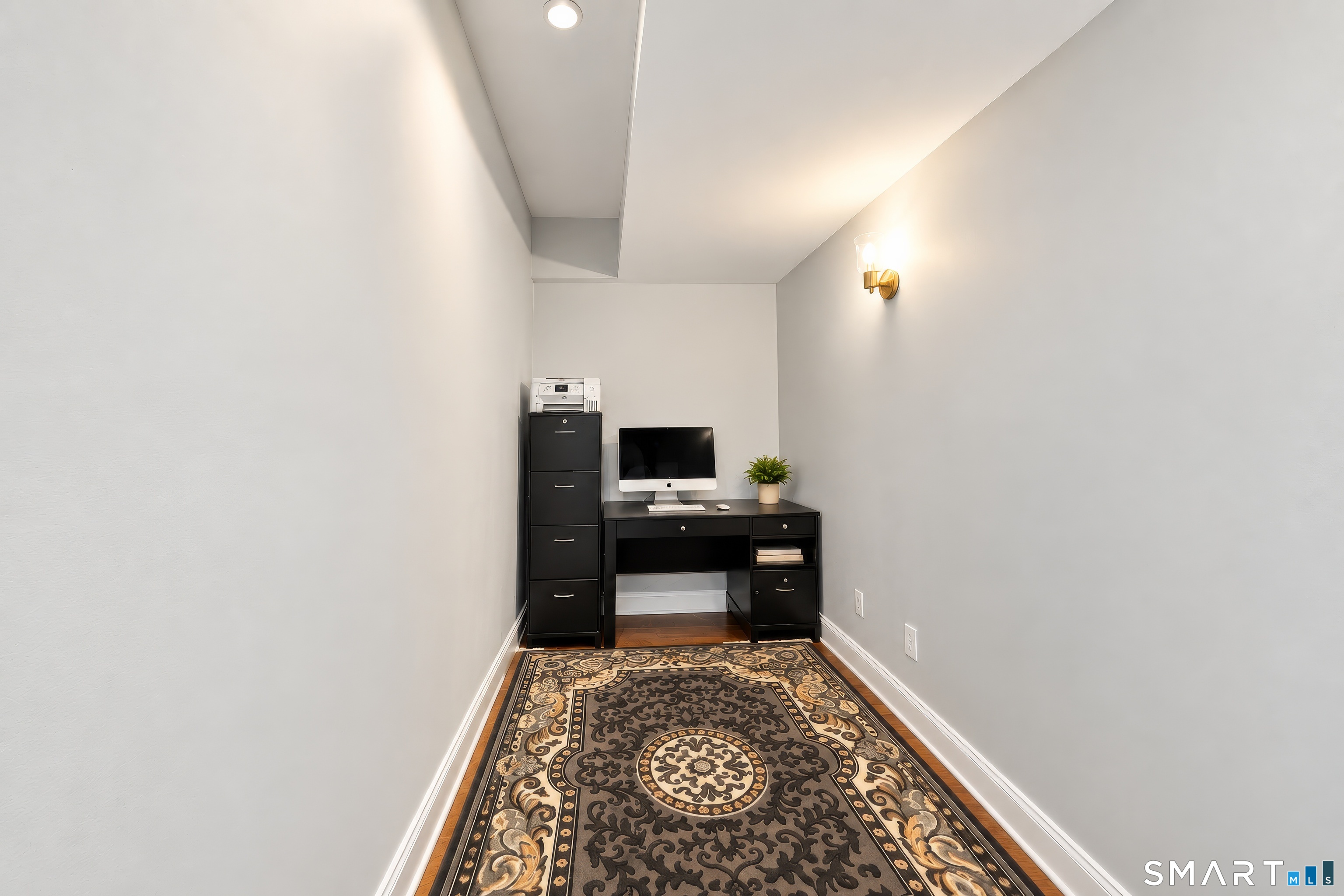 54 Saint Charles Avenue photo 22