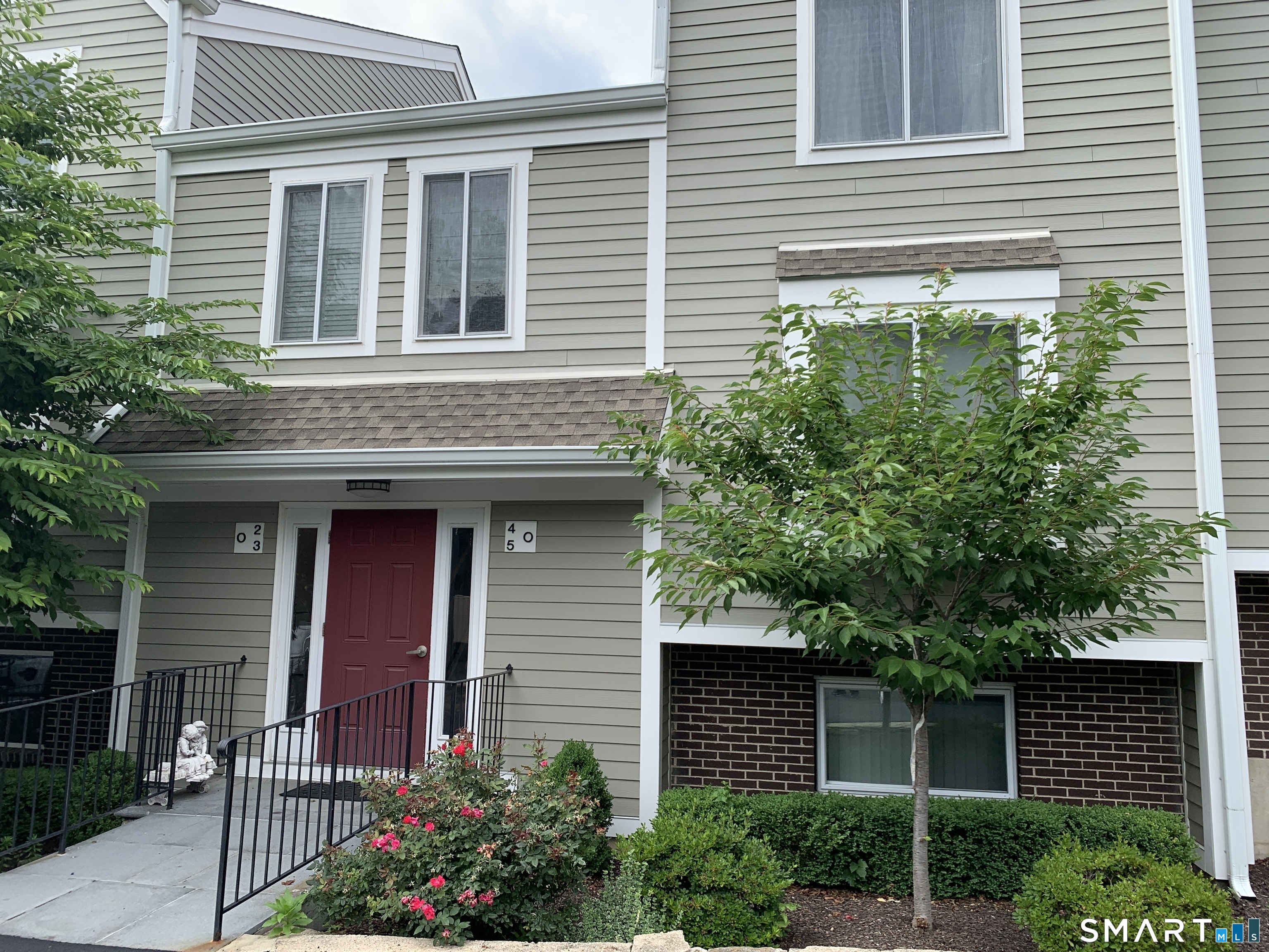 71 Aiken Street Unit #O3 photo 2