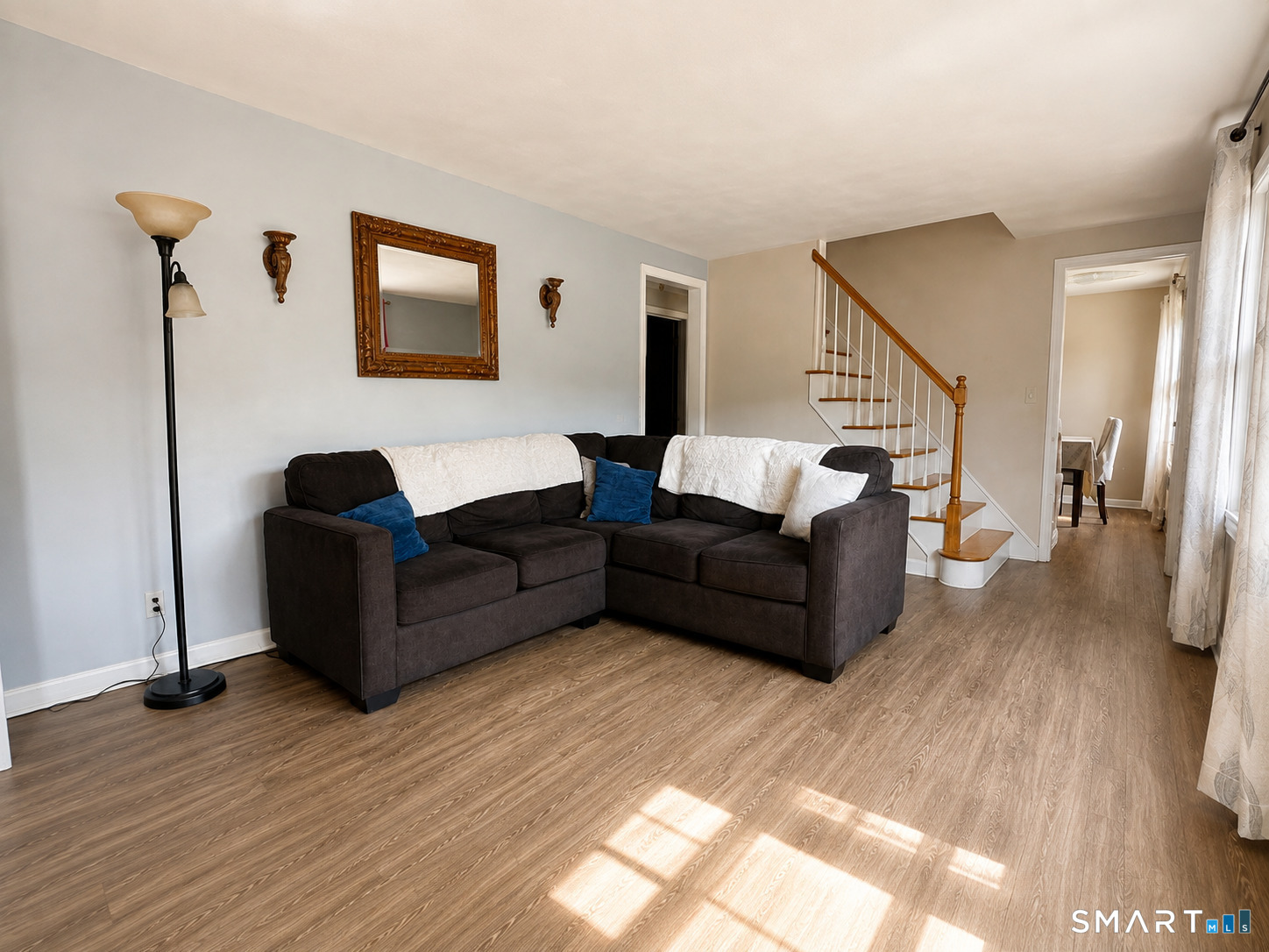 77 McClintock Street photo 11