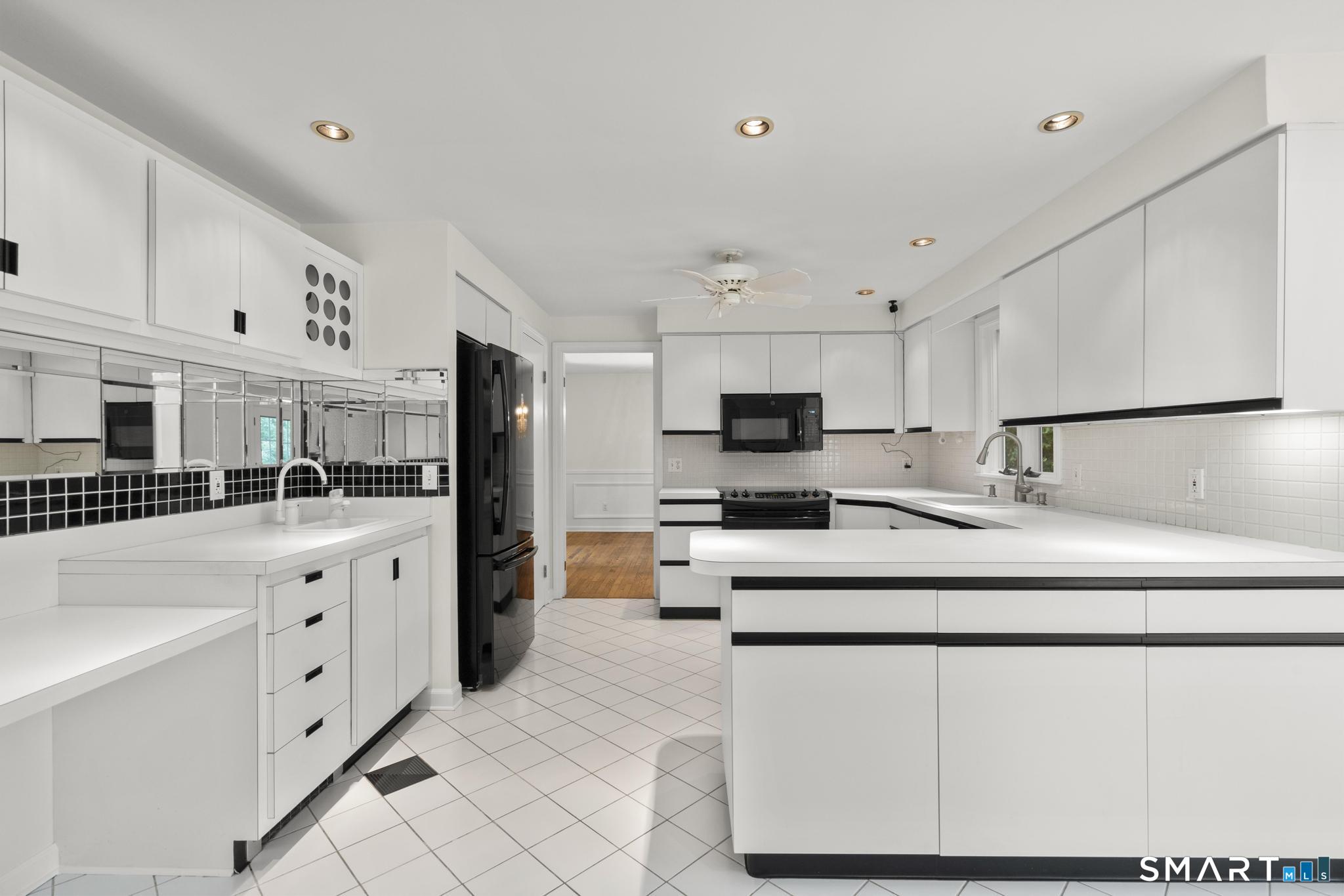 241 Argyle Road photo 12