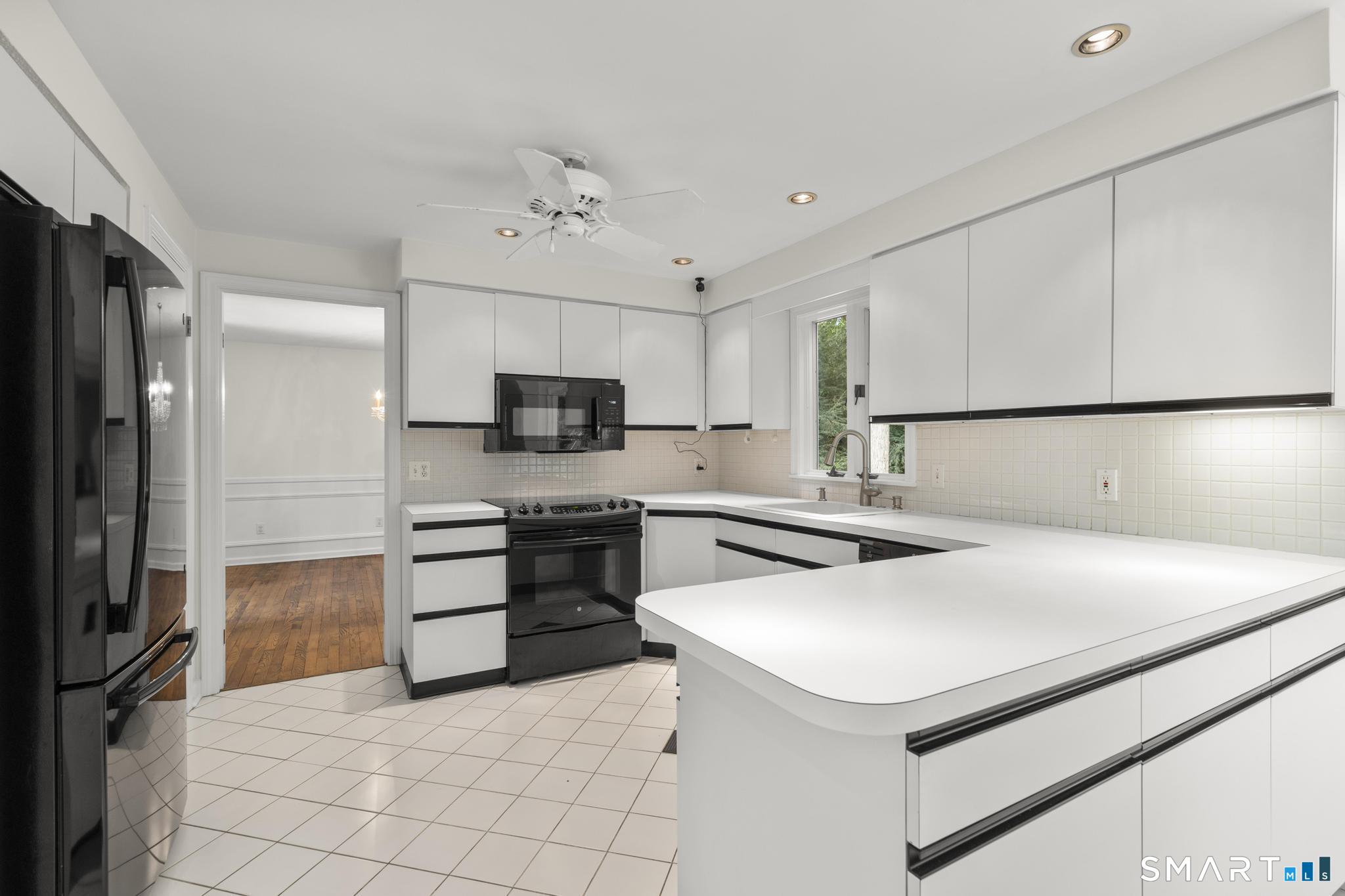 241 Argyle Road photo 13
