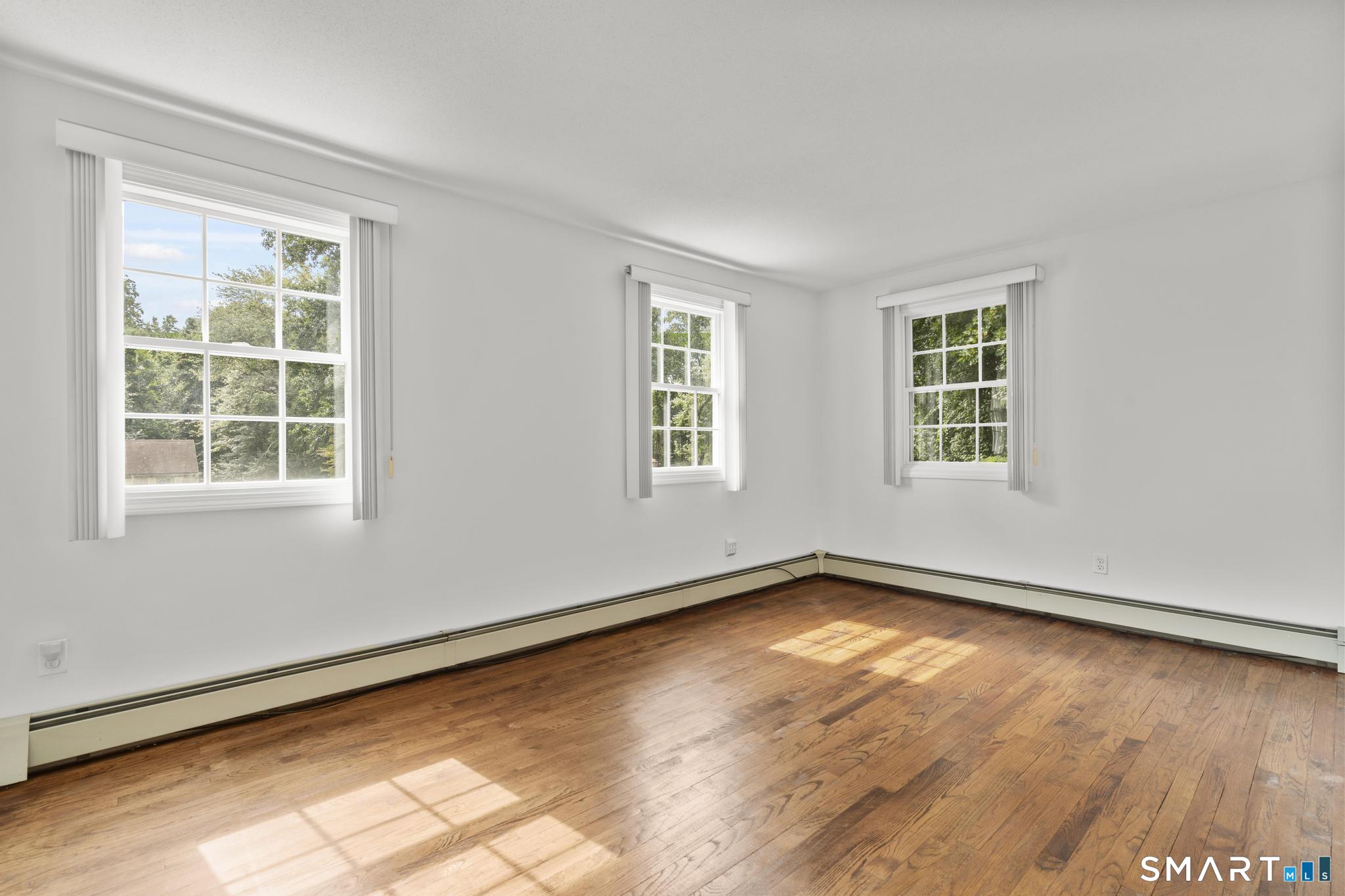 241 Argyle Road photo 28