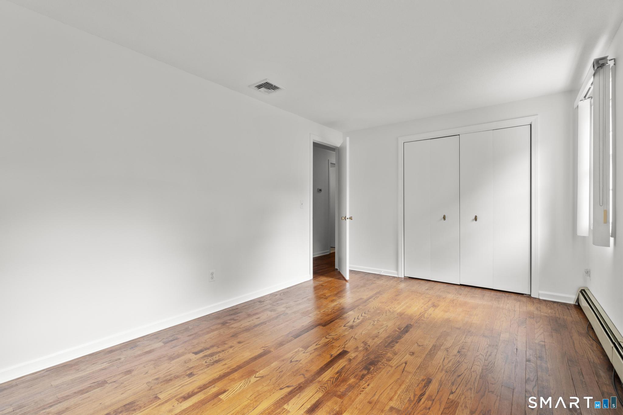 241 Argyle Road photo 29