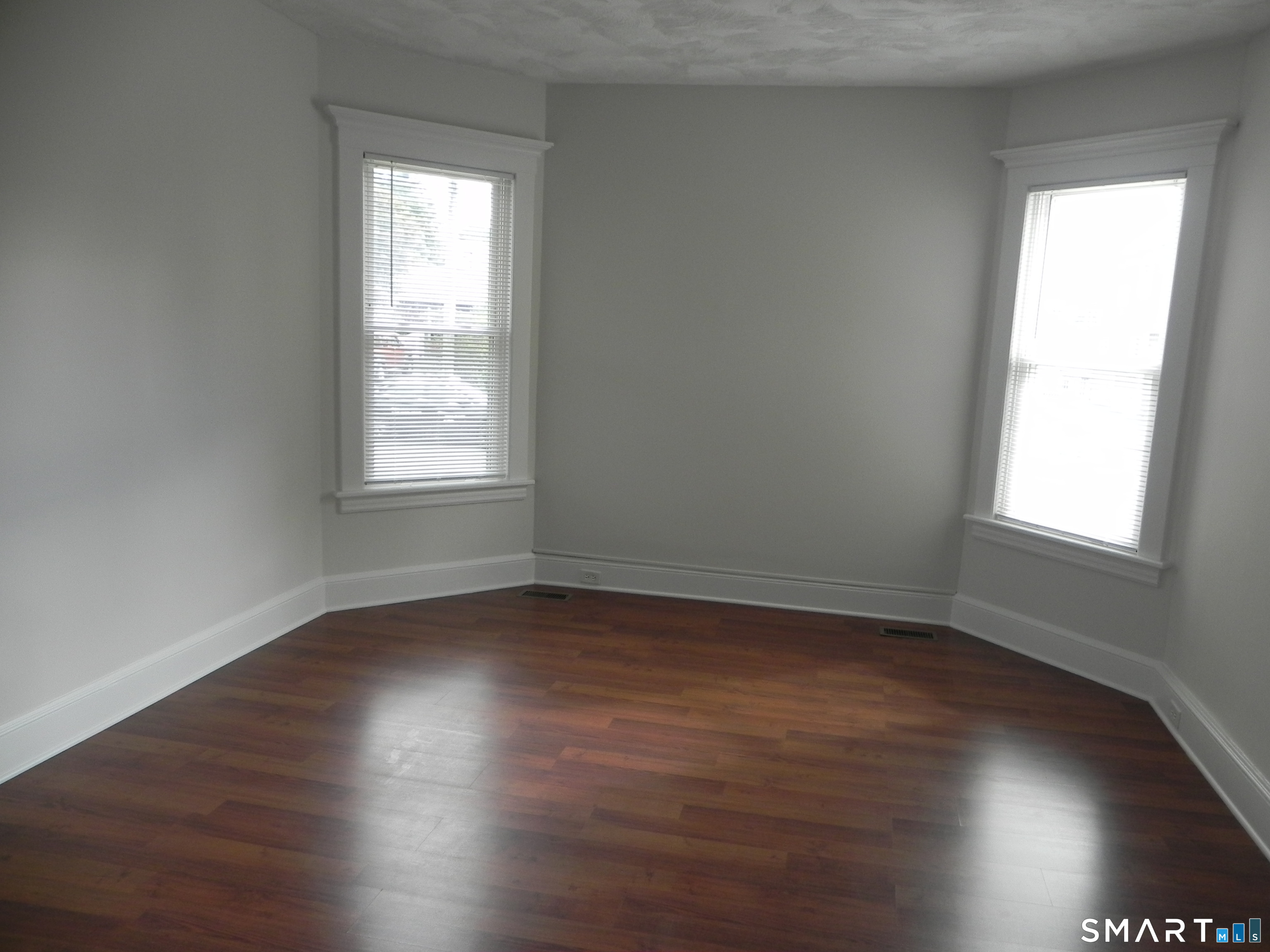 21 Edlie Avenue, Norwalk, Connecticut photo 3