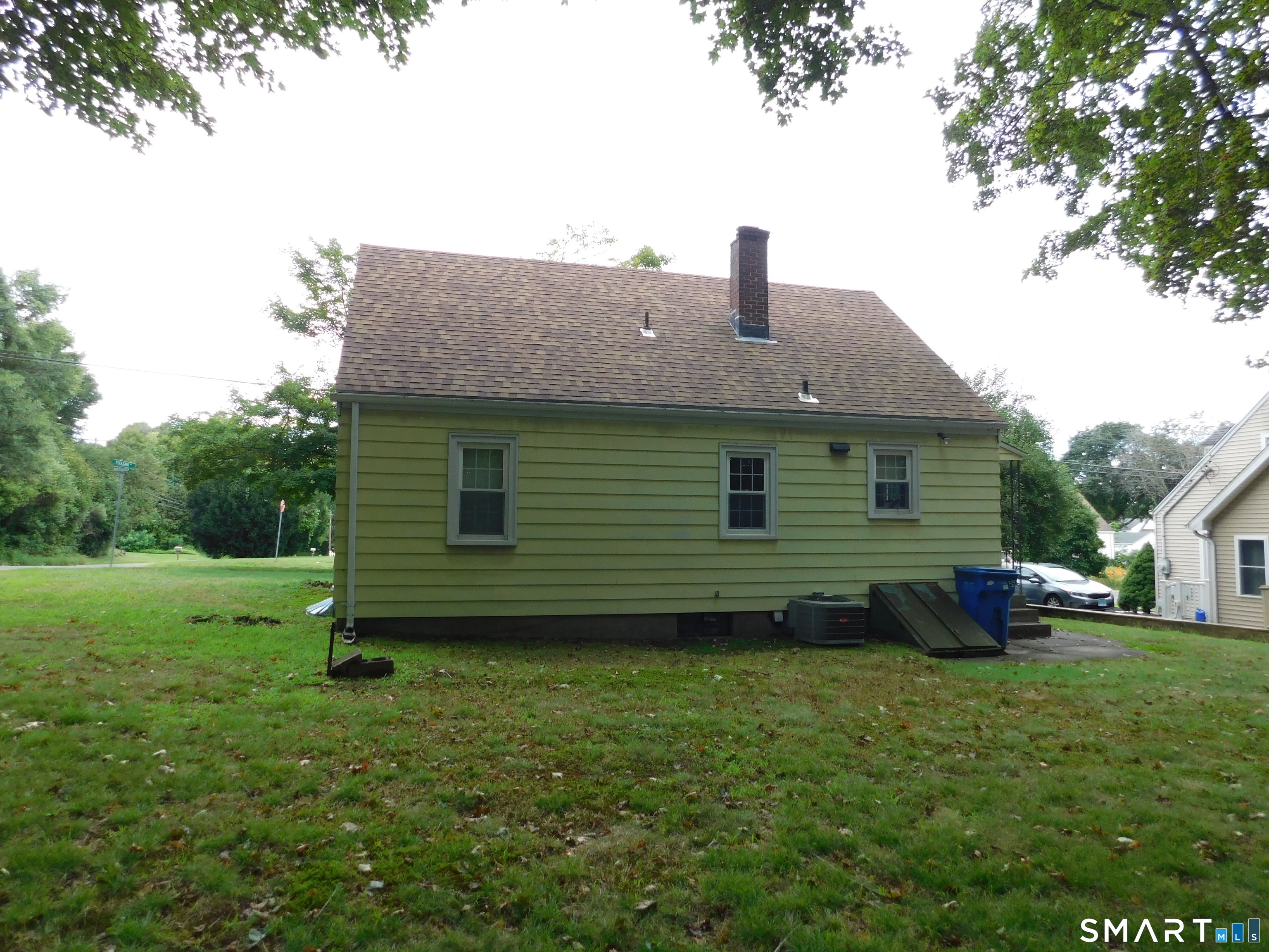 3 Pleasant Drive photo 23