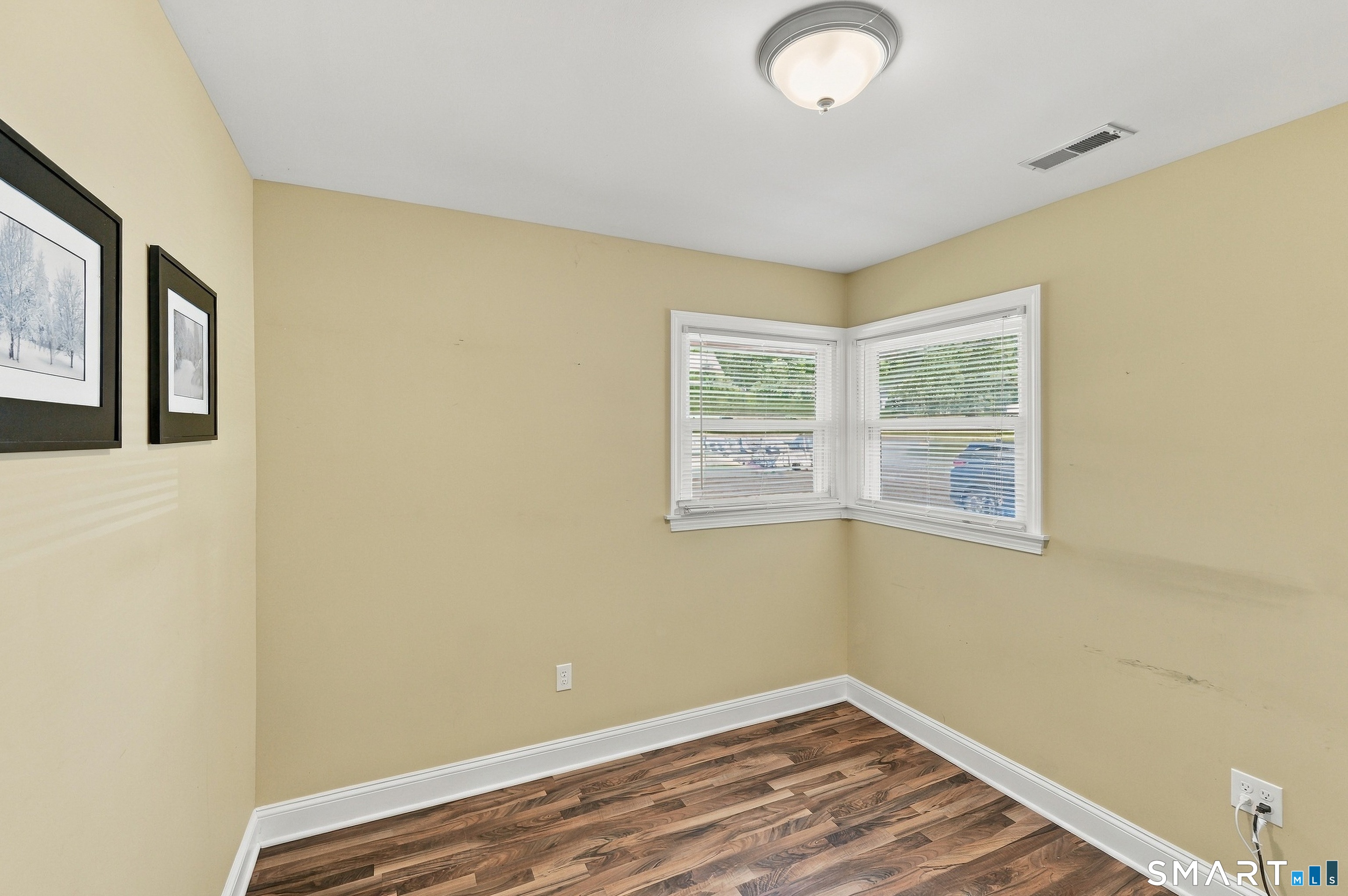 66 South Ridgeland Road photo 16