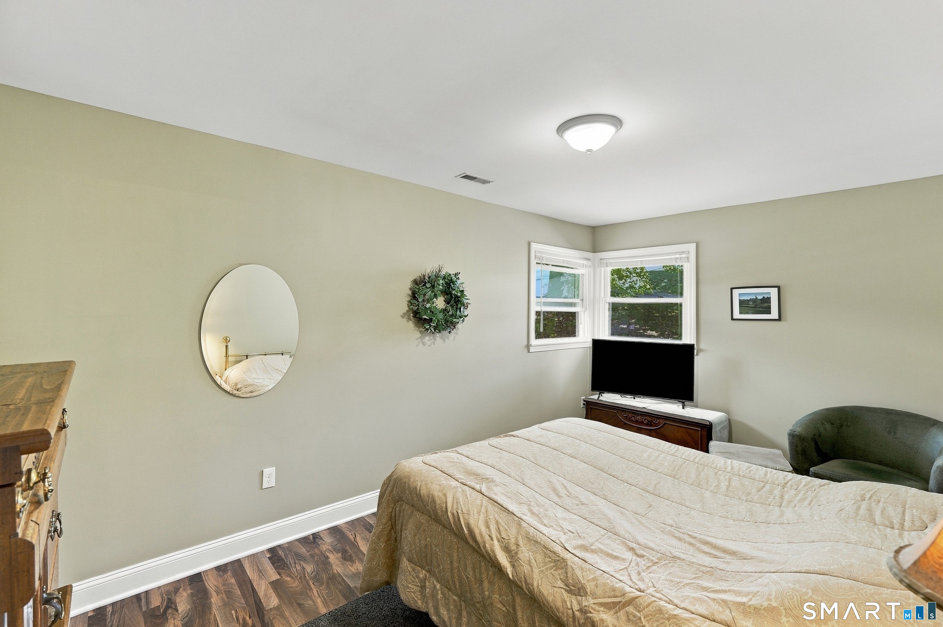 66 South Ridgeland Road photo 23