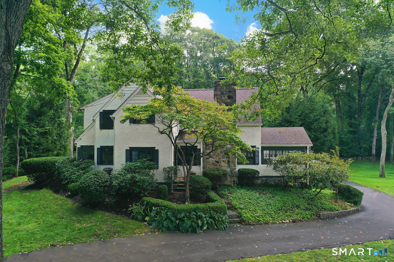 30 Birch Road, Darien, Connecticut photo 2