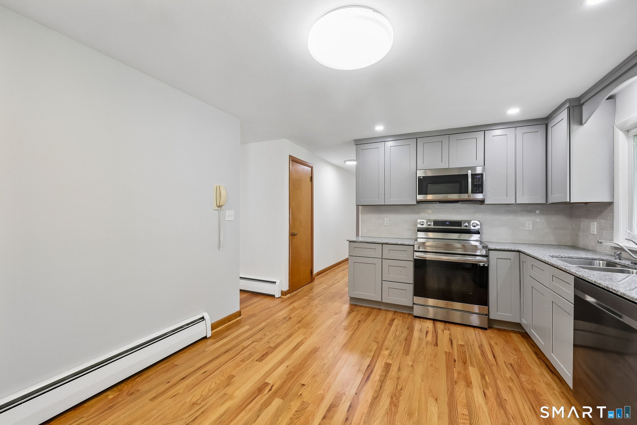 144 Tuttle Drive photo 10