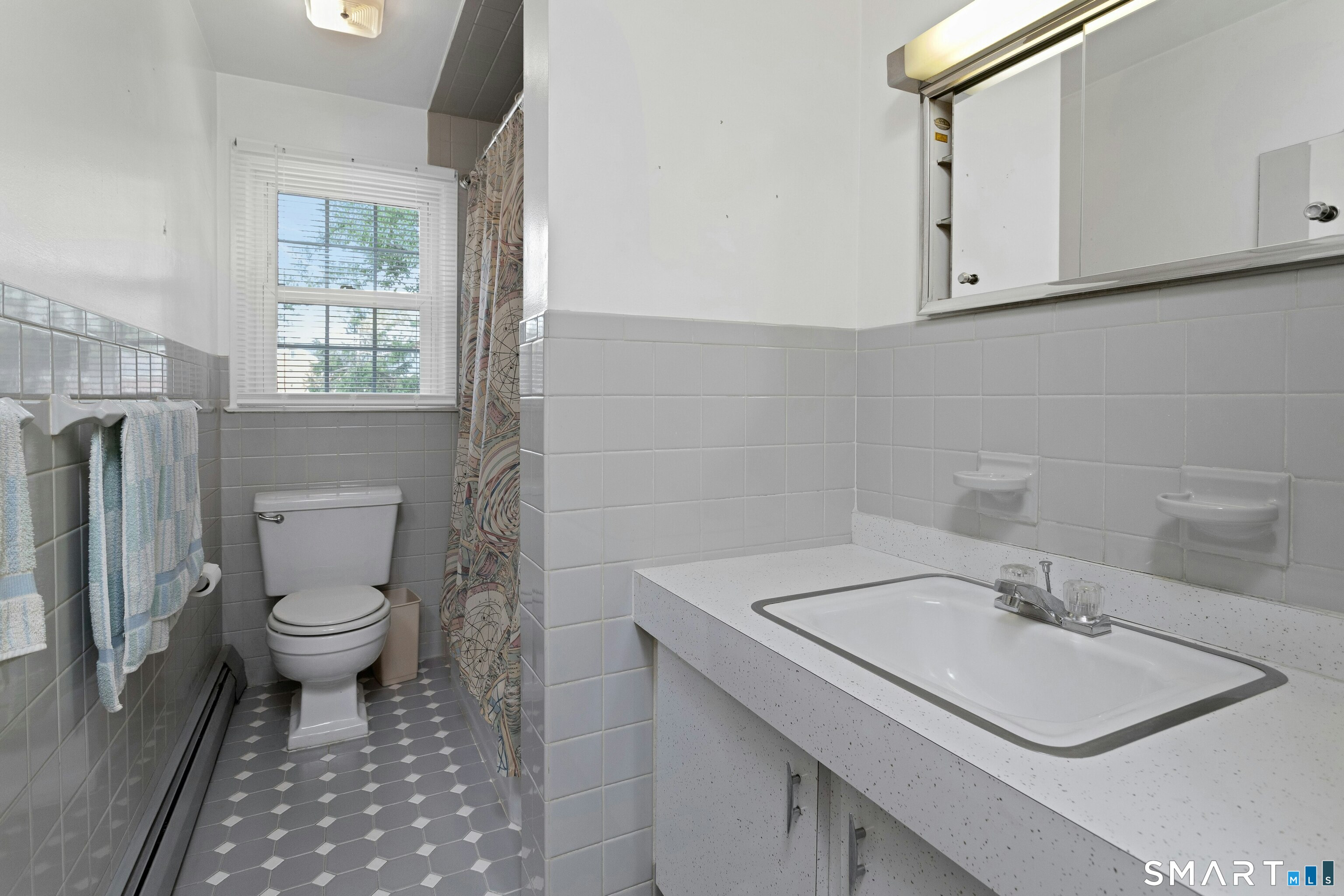 14 Hilltop Avenue photo 15