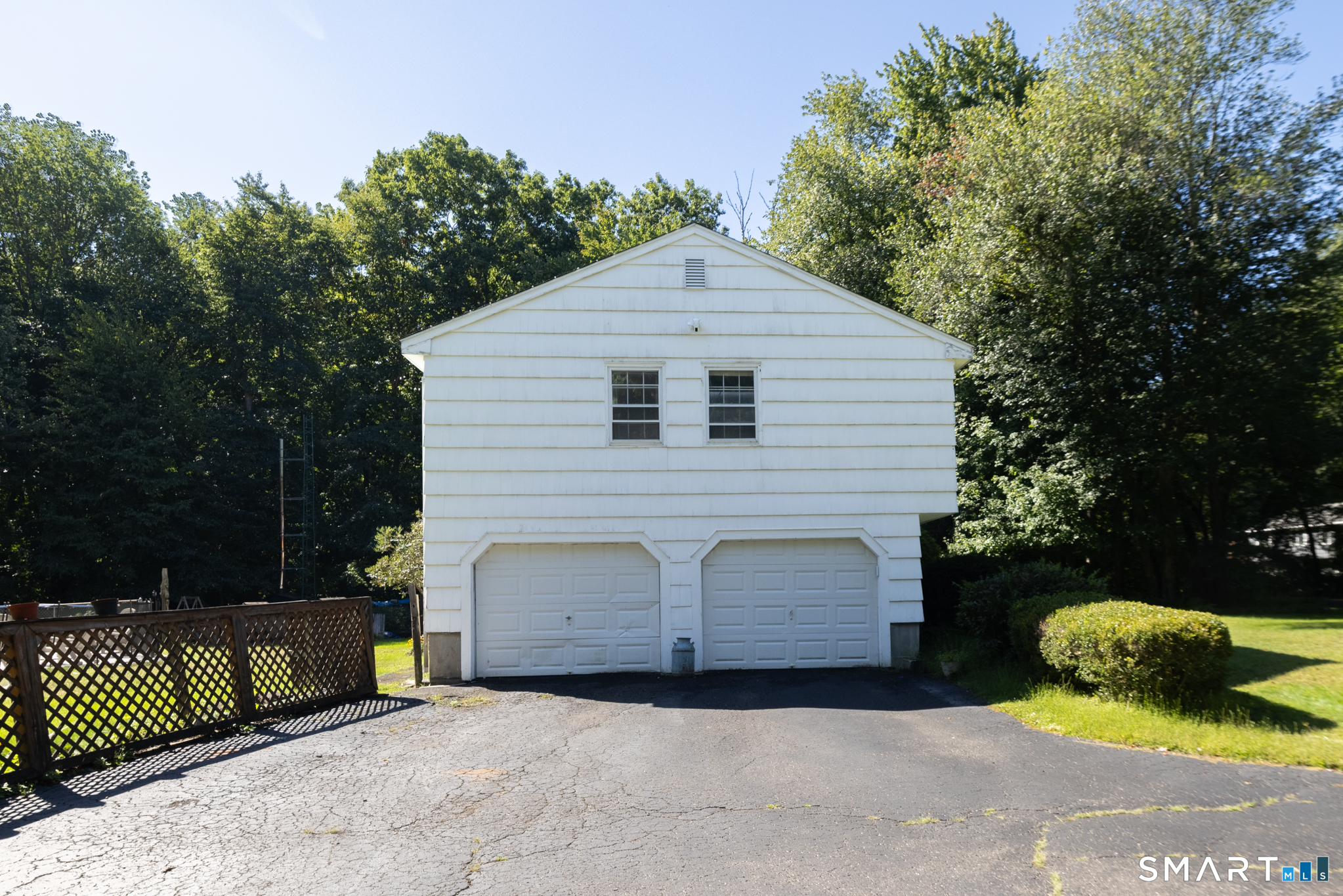77 Pleasant Drive photo 30