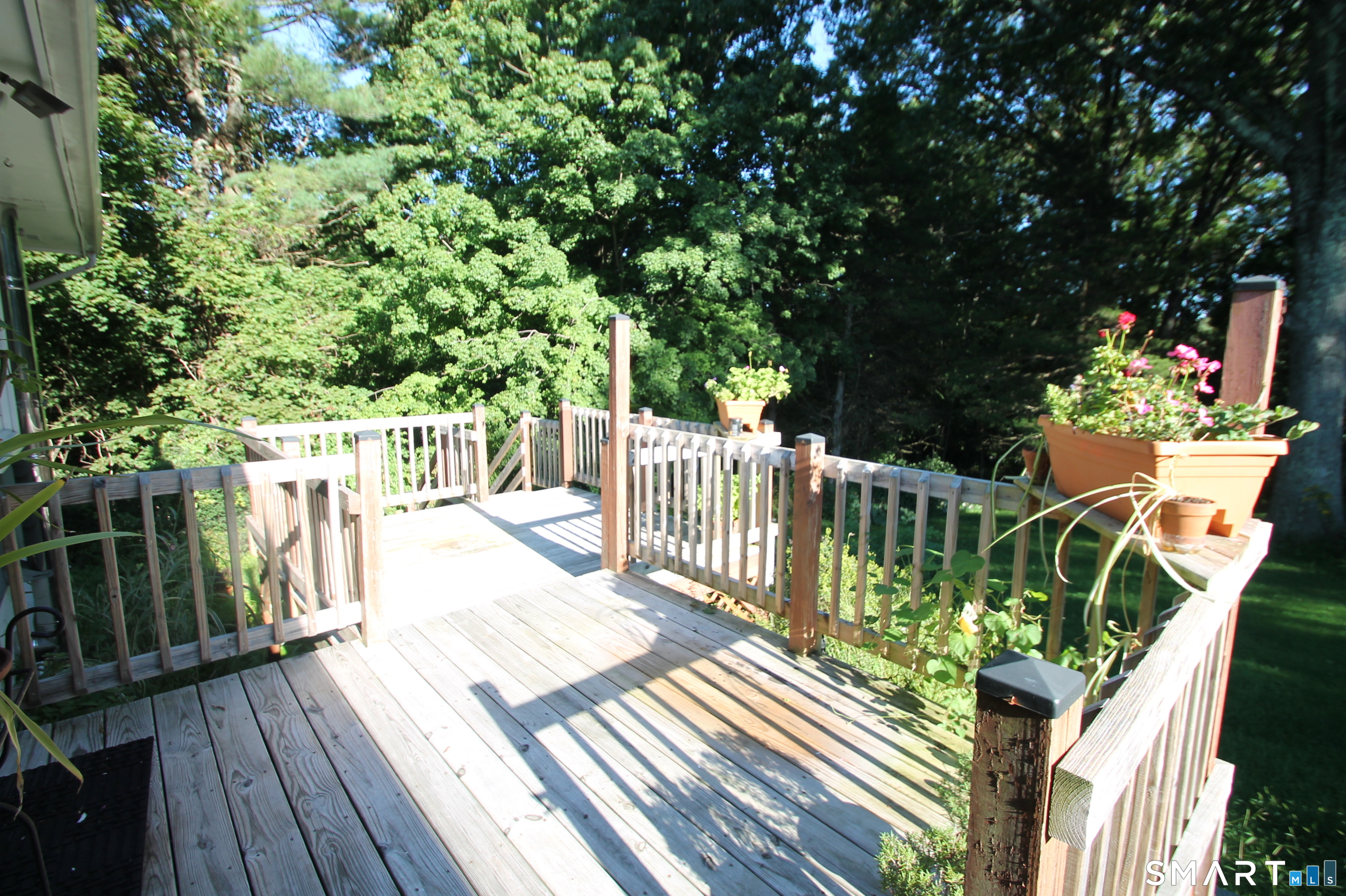 19 Hickory Lane photo 17