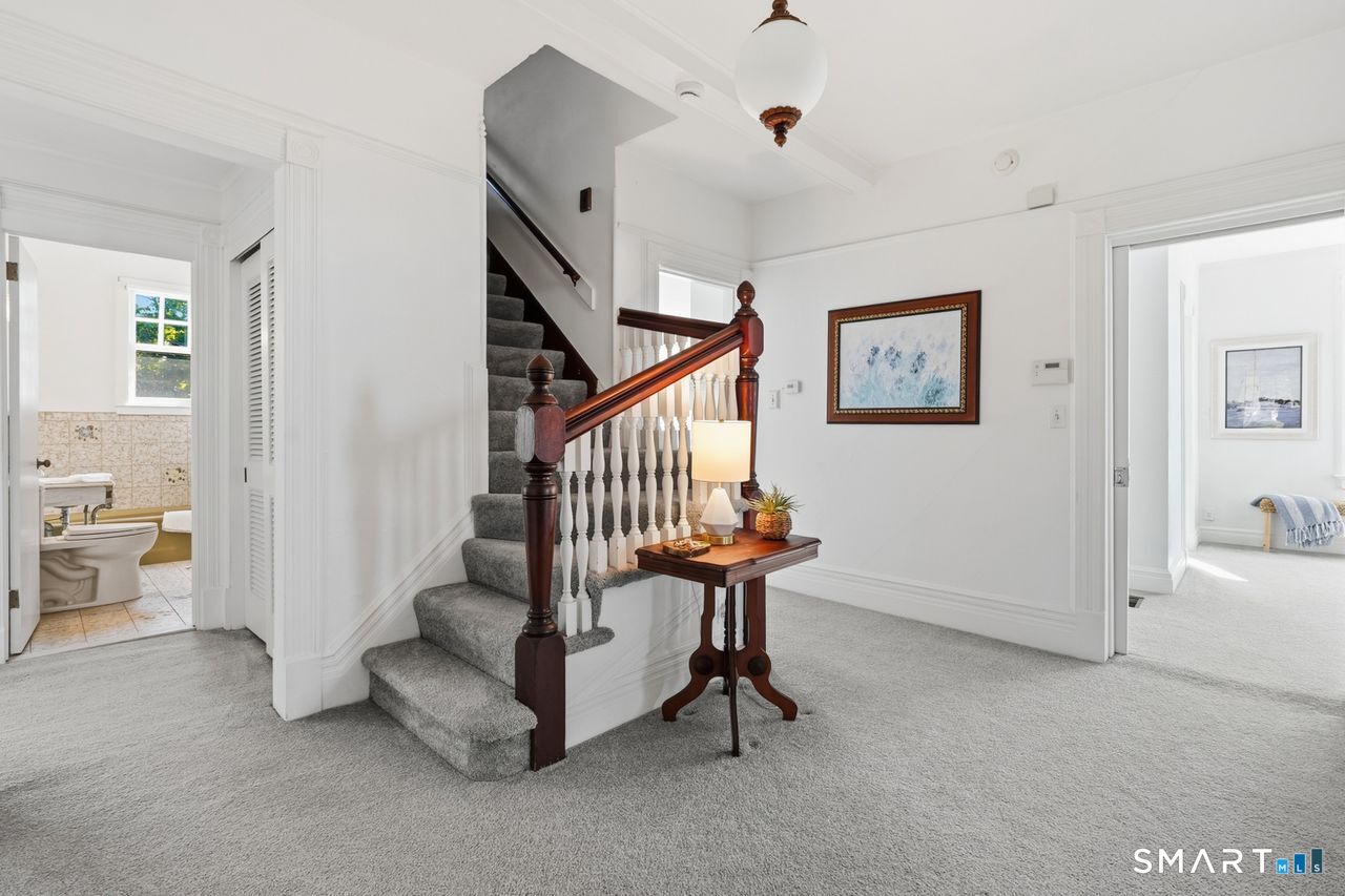 210 Fiske Lane photo 33