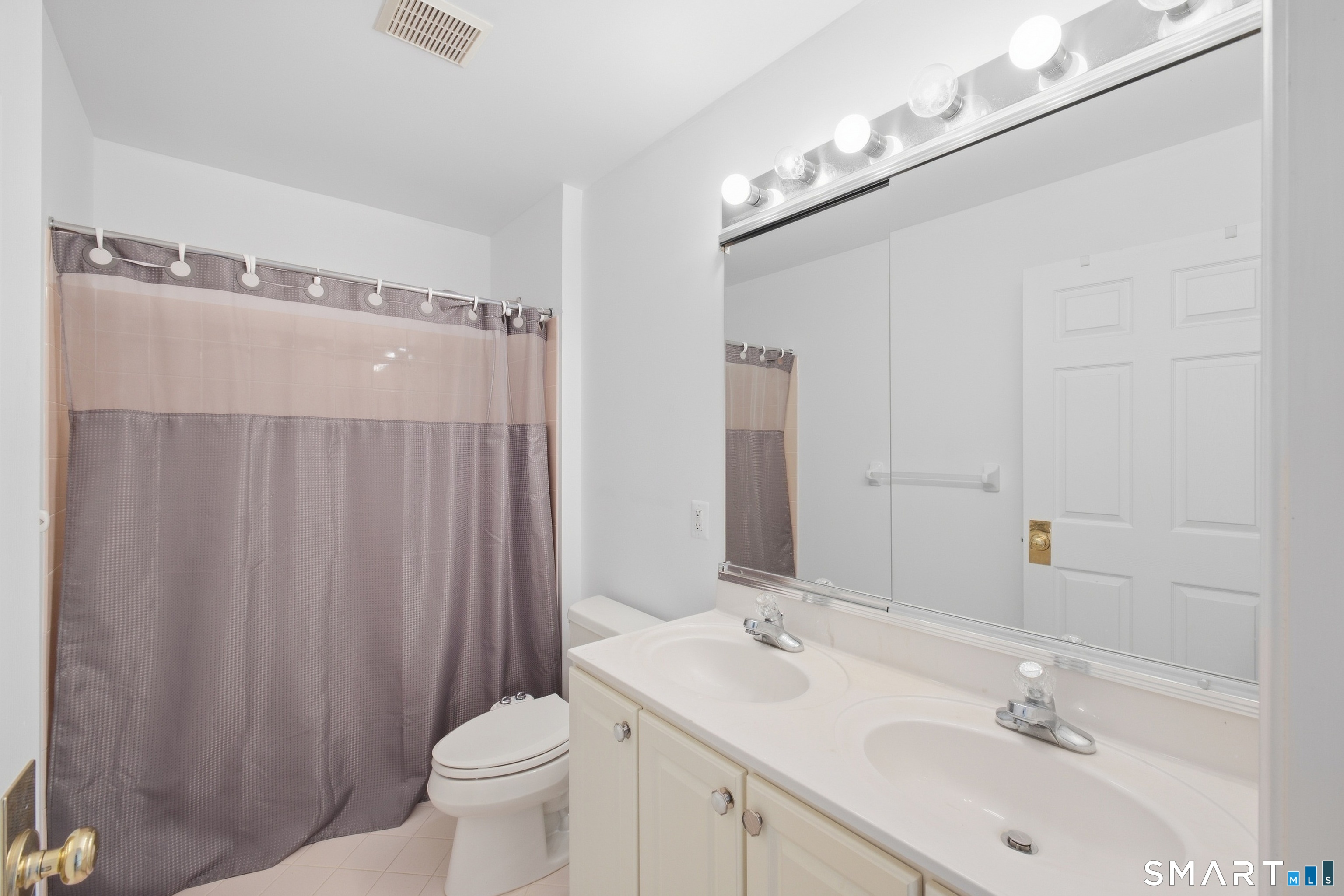 6 Ashley Court photo 30