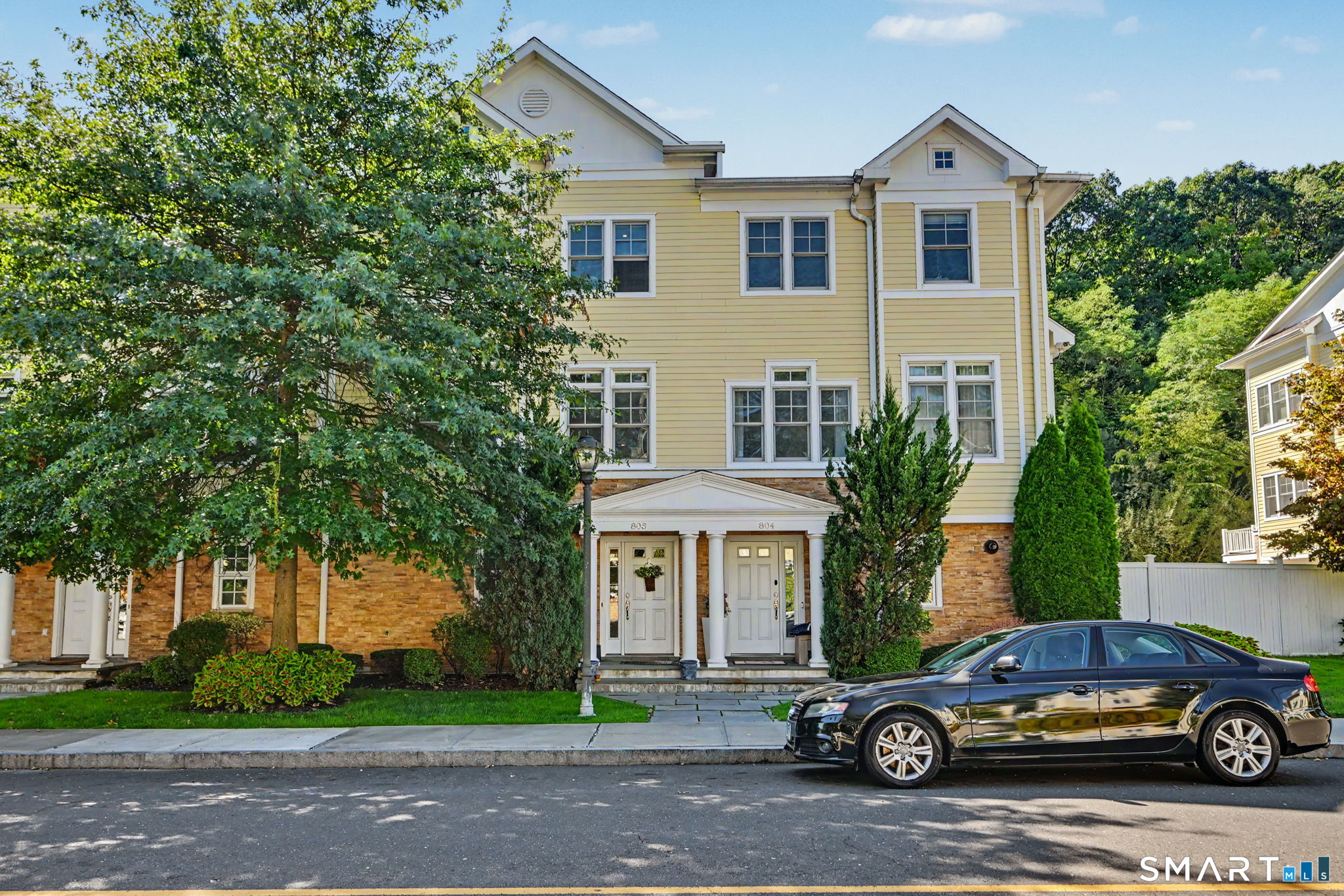 70 Riverdale Avenue, Greenwich, Connecticut photo 2