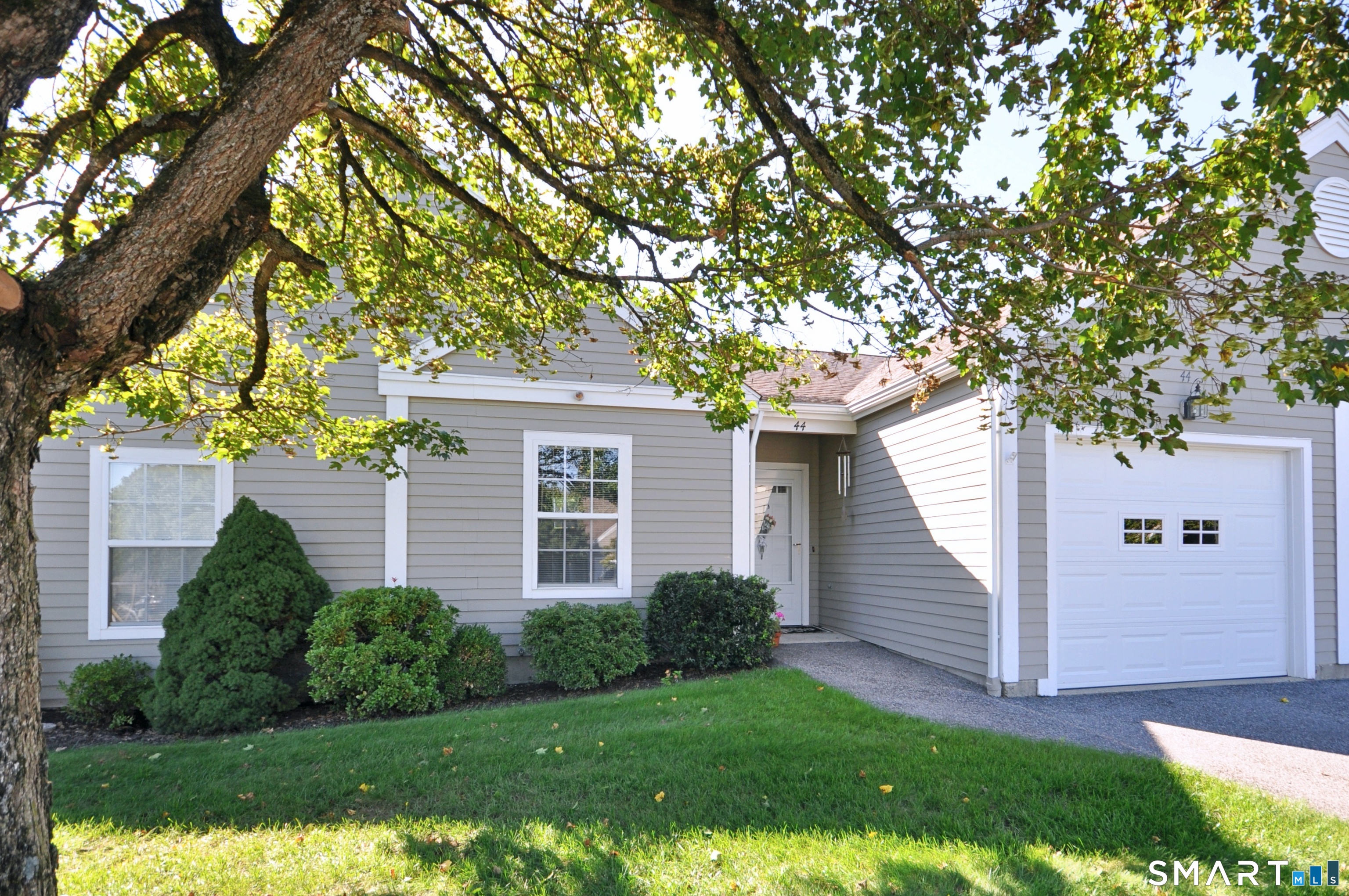 44 Elizabeth Circle Unit #44