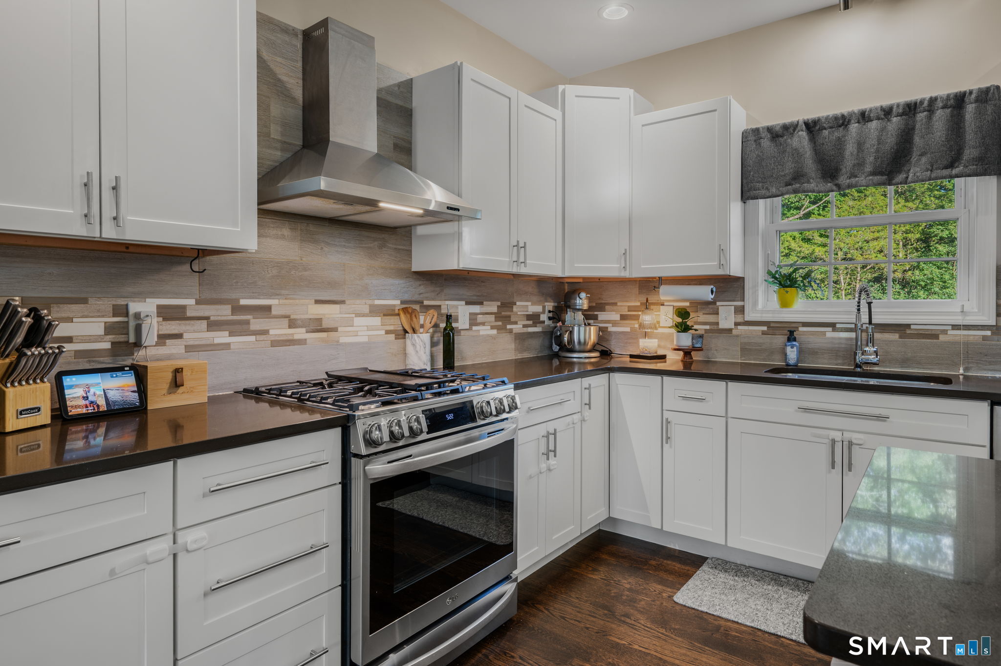 75 Plain Hill Road photo 10