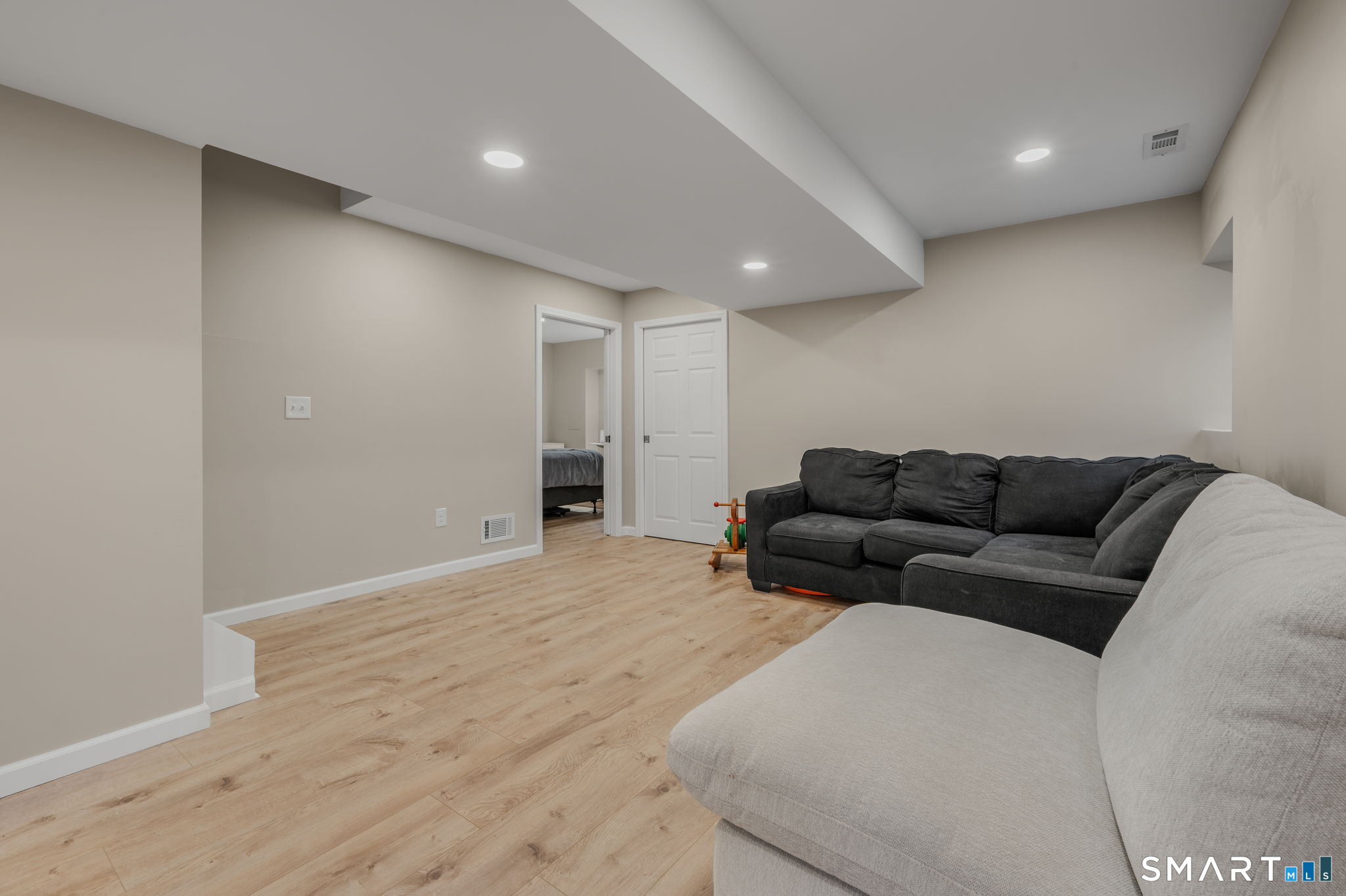 75 Plain Hill Road photo 30