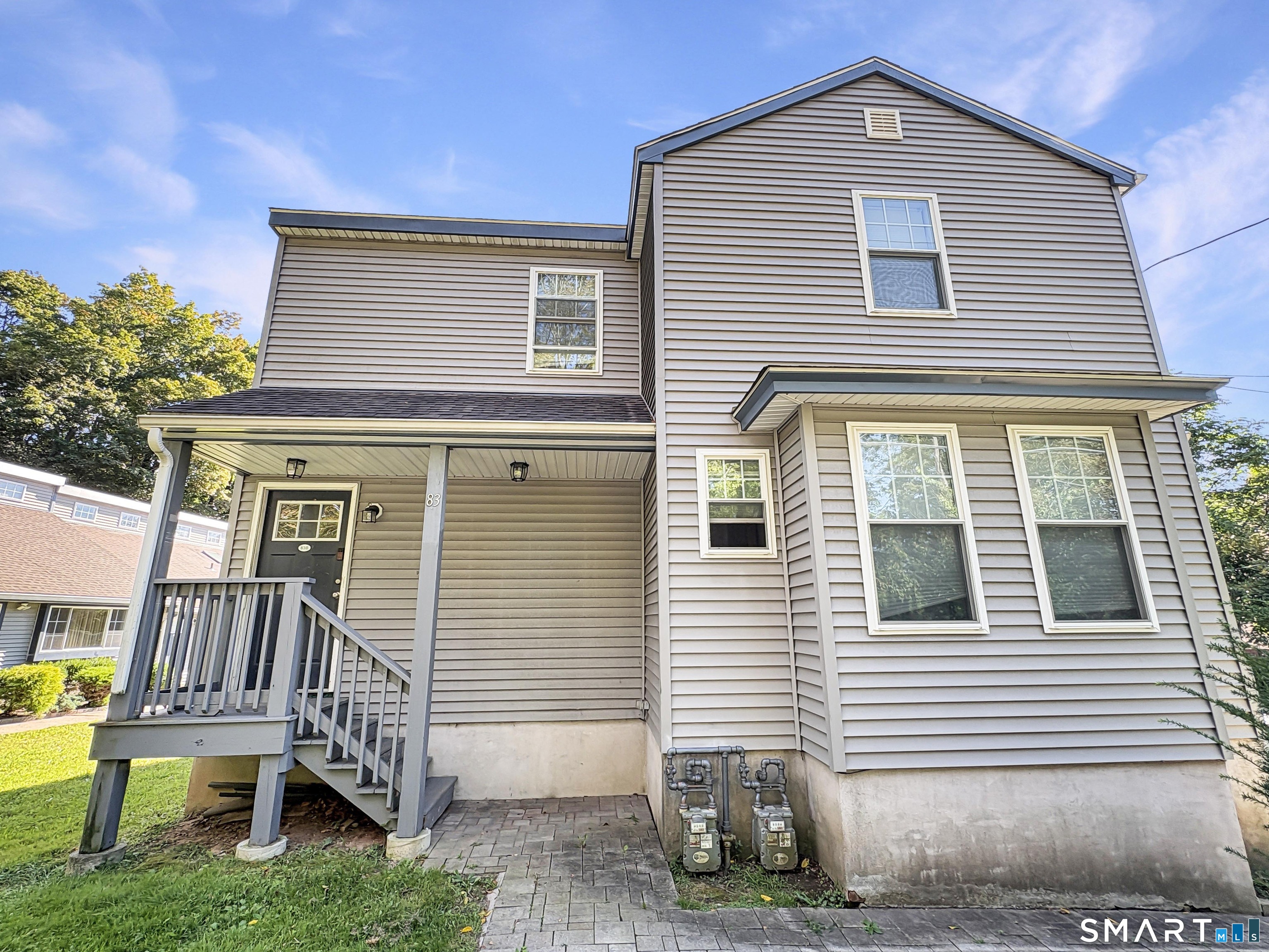 83 East Grand Avenue