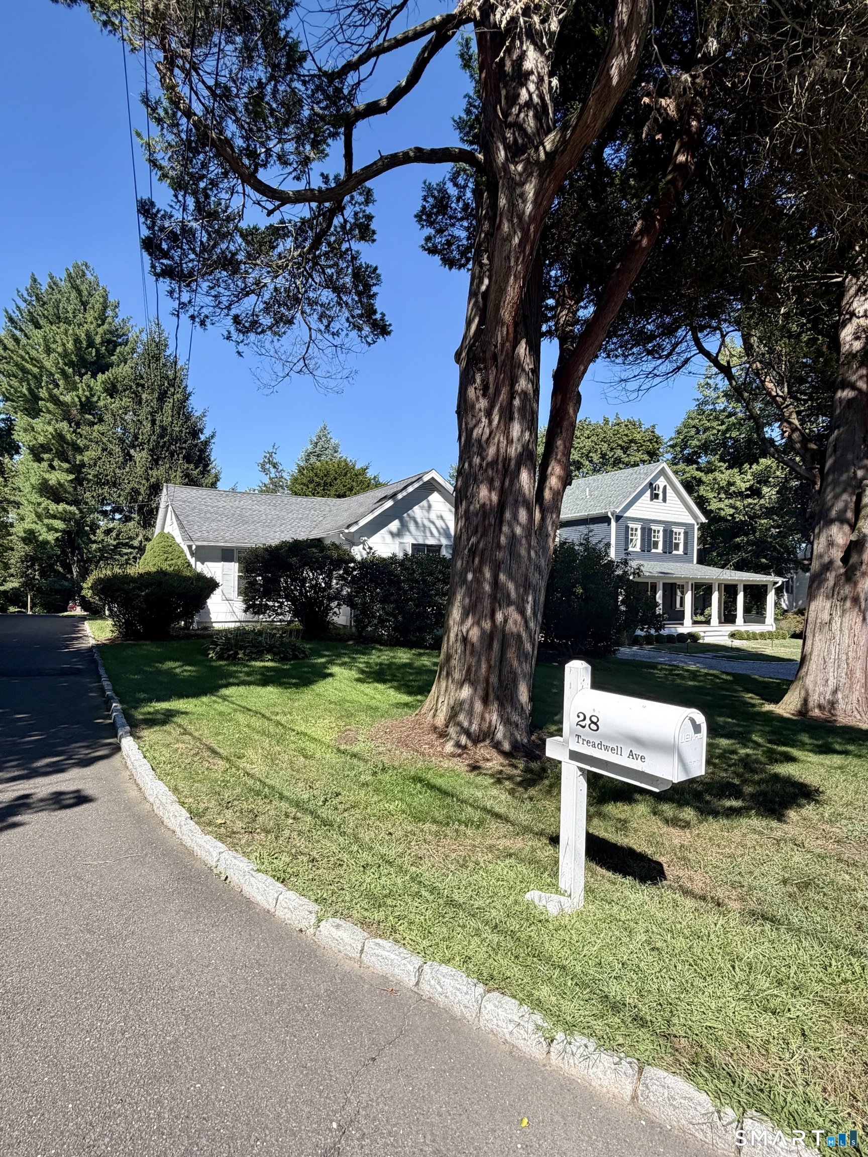 28 Treadwell Avenue