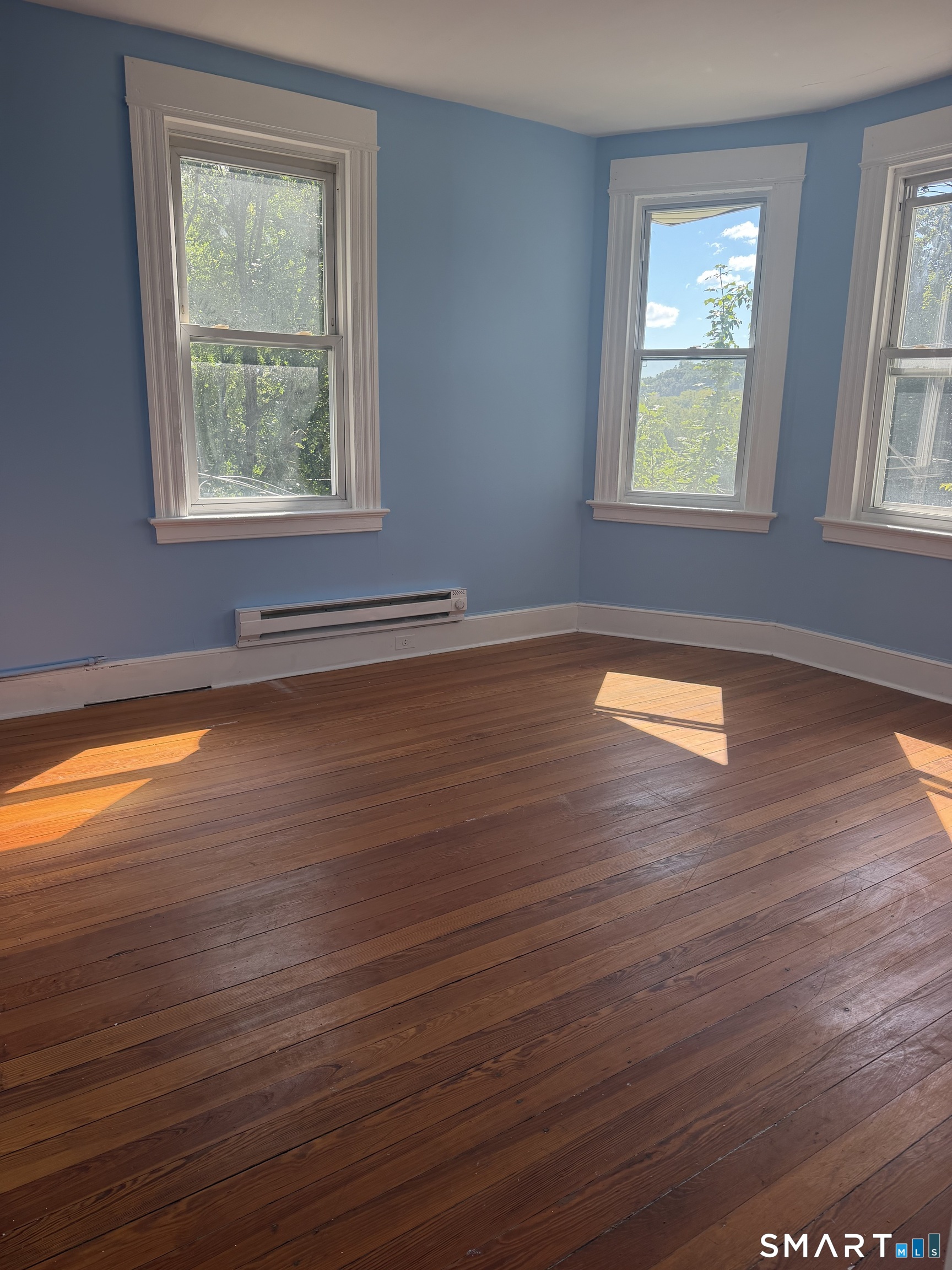 61 Lounsbury Street