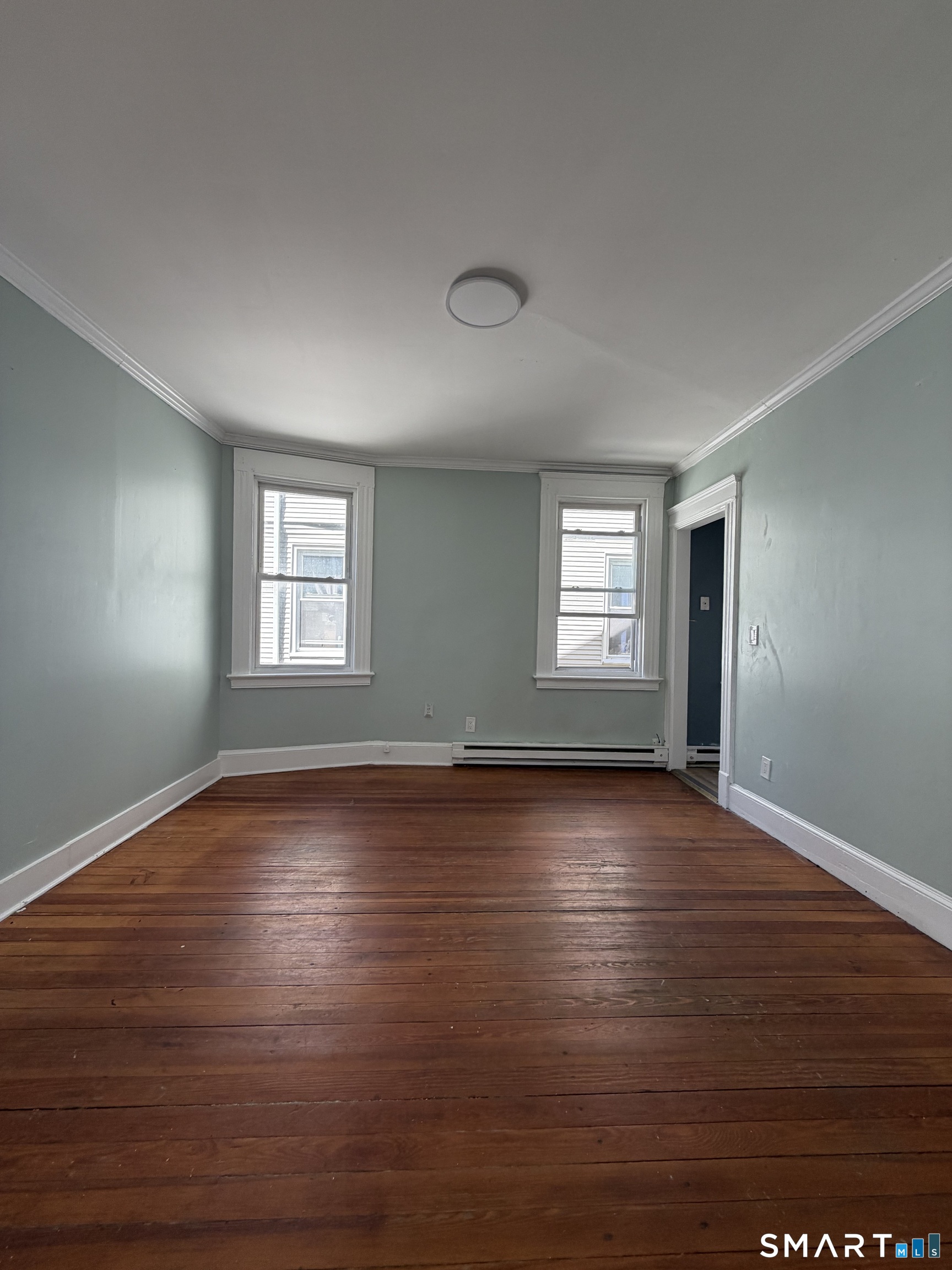 61 Lounsbury Street photo 4