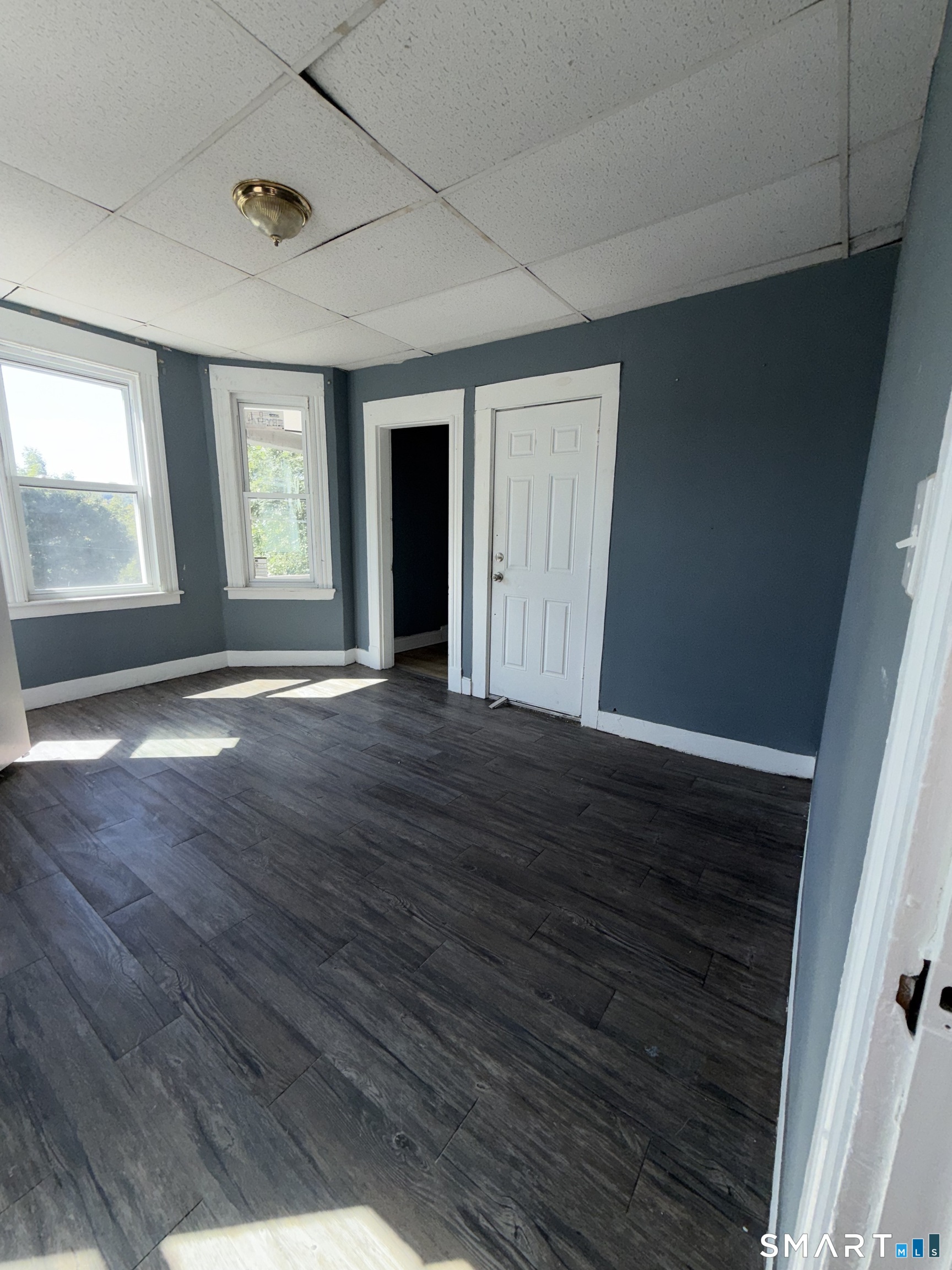 69 Lounsbury Street photo 6