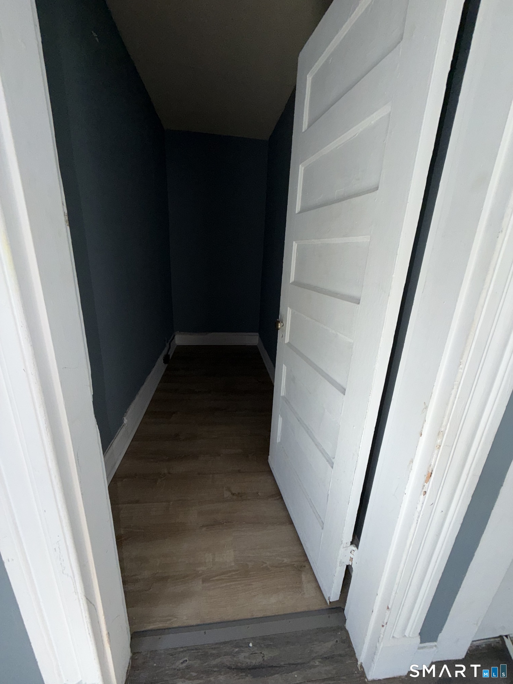 69 Lounsbury Street photo 7