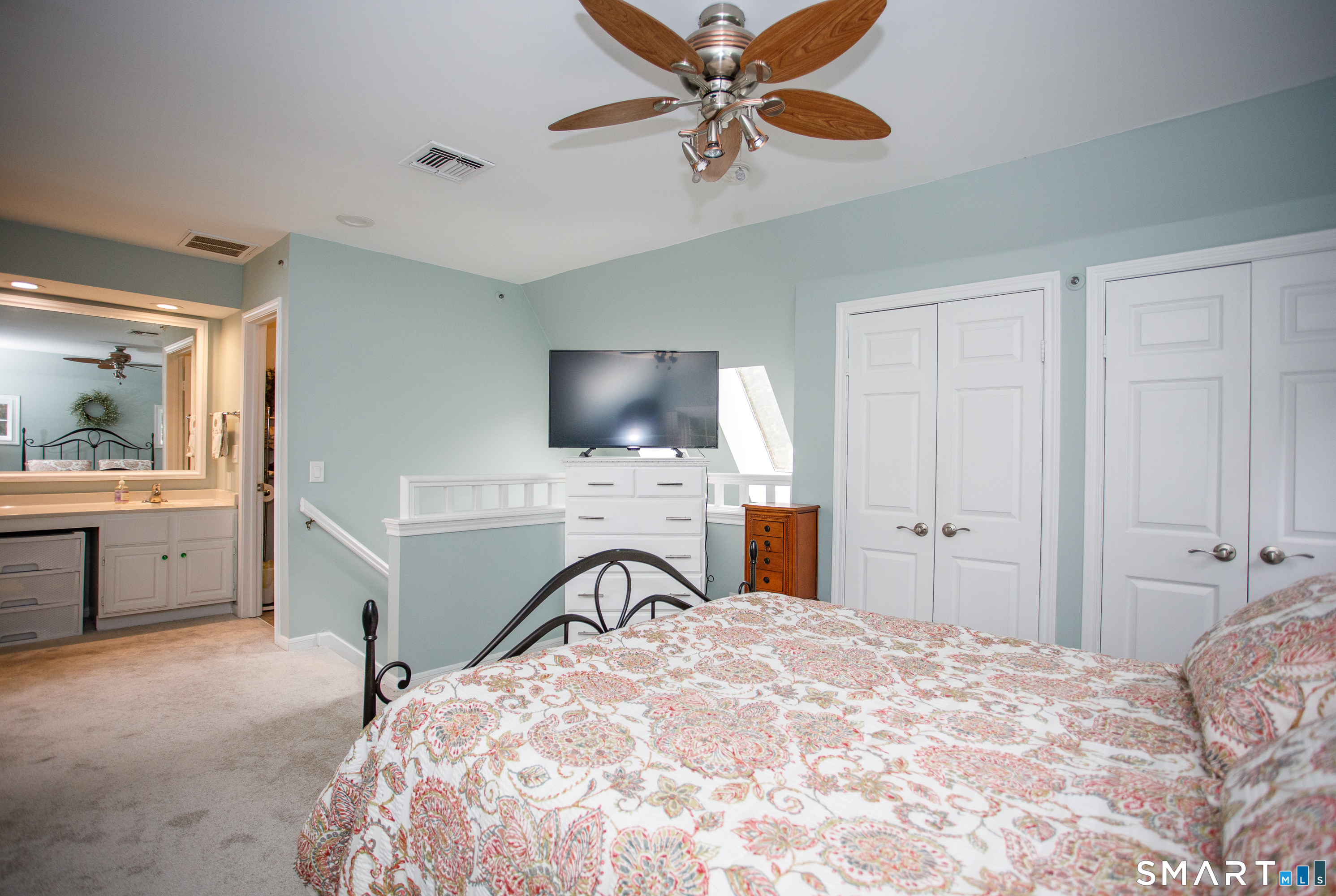 2024 Old Pond Lane Unit #2024 photo 16