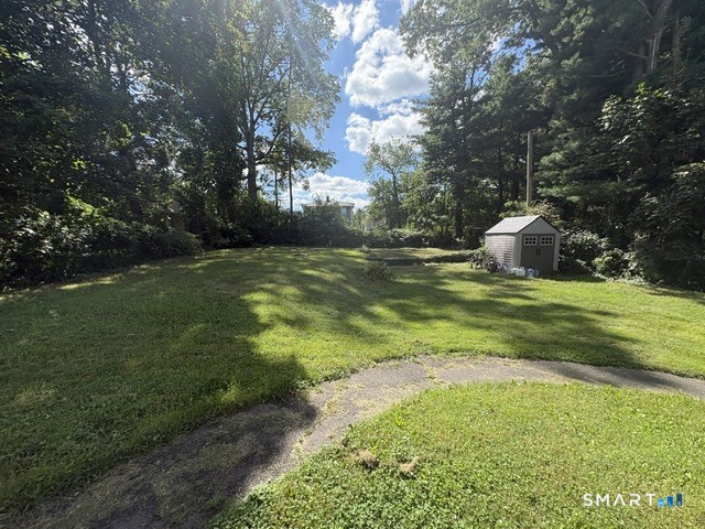 243 Pleasant Street photo 14