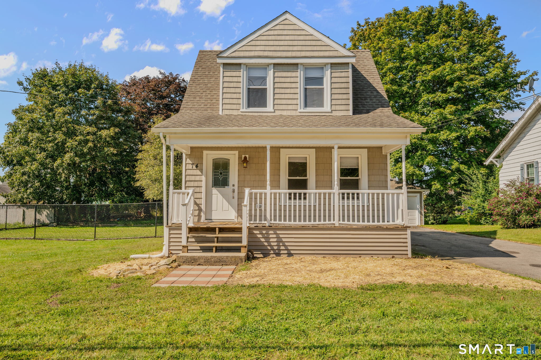 74 Clark Lane photo 5