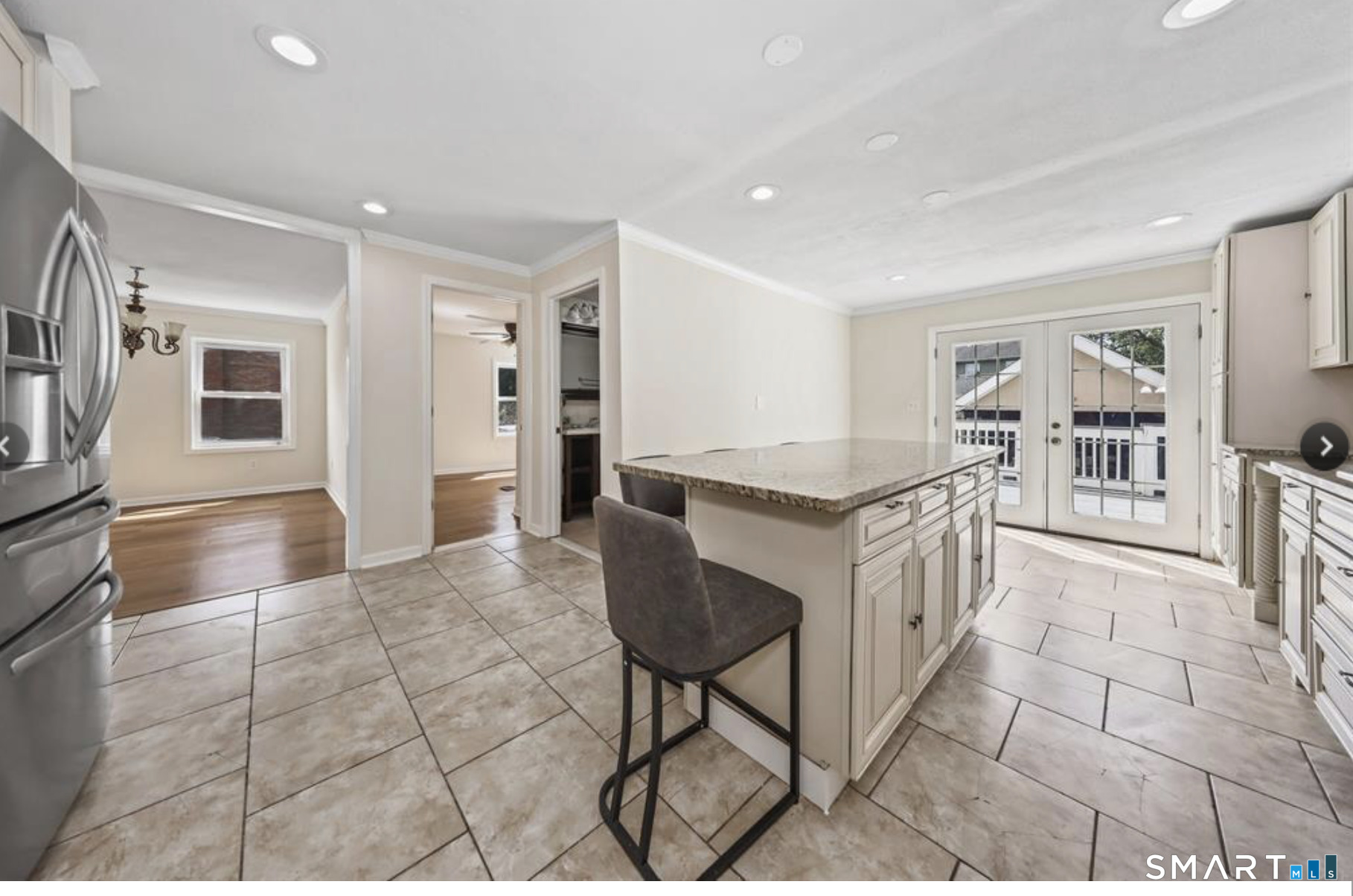 145 Dewey Street photo 13