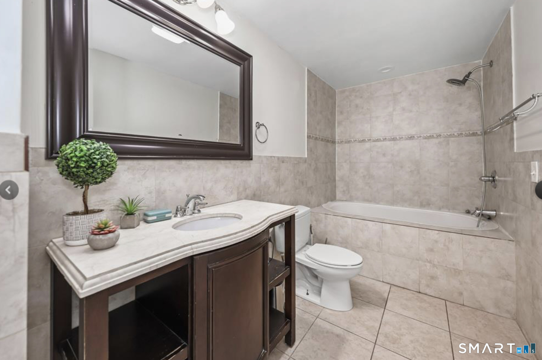 145 Dewey Street photo 20