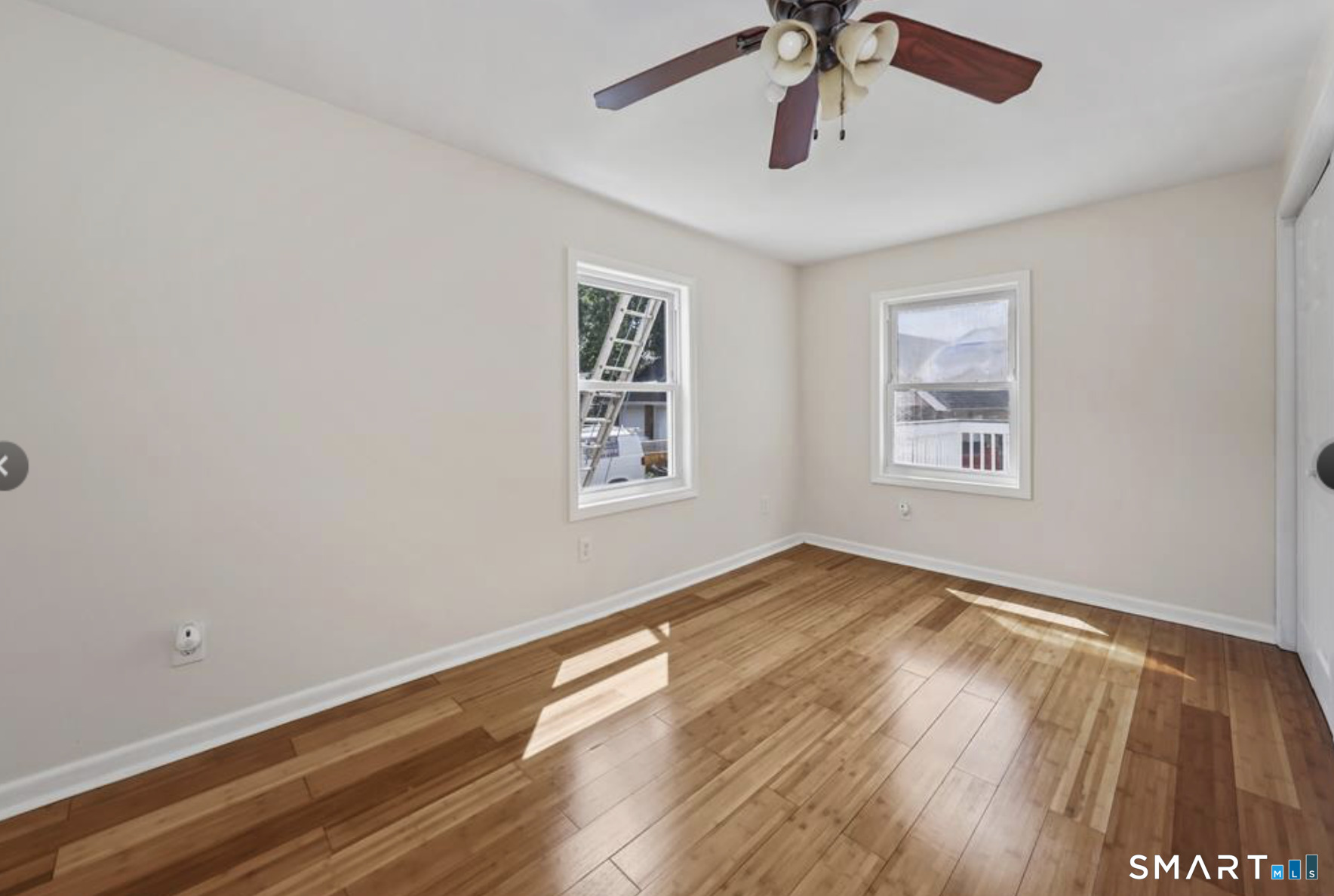 145 Dewey Street photo 21