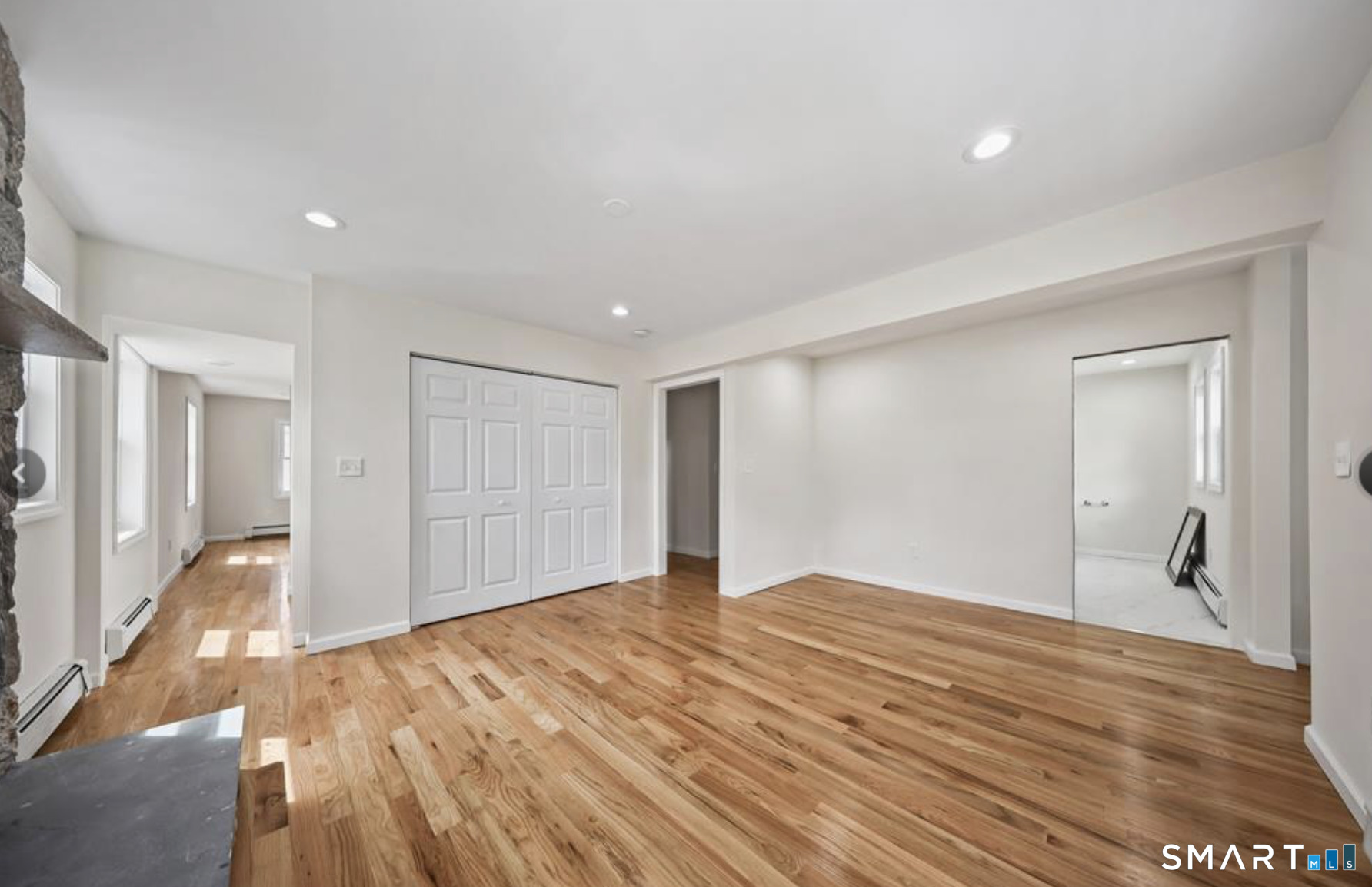 145 Dewey Street photo 22