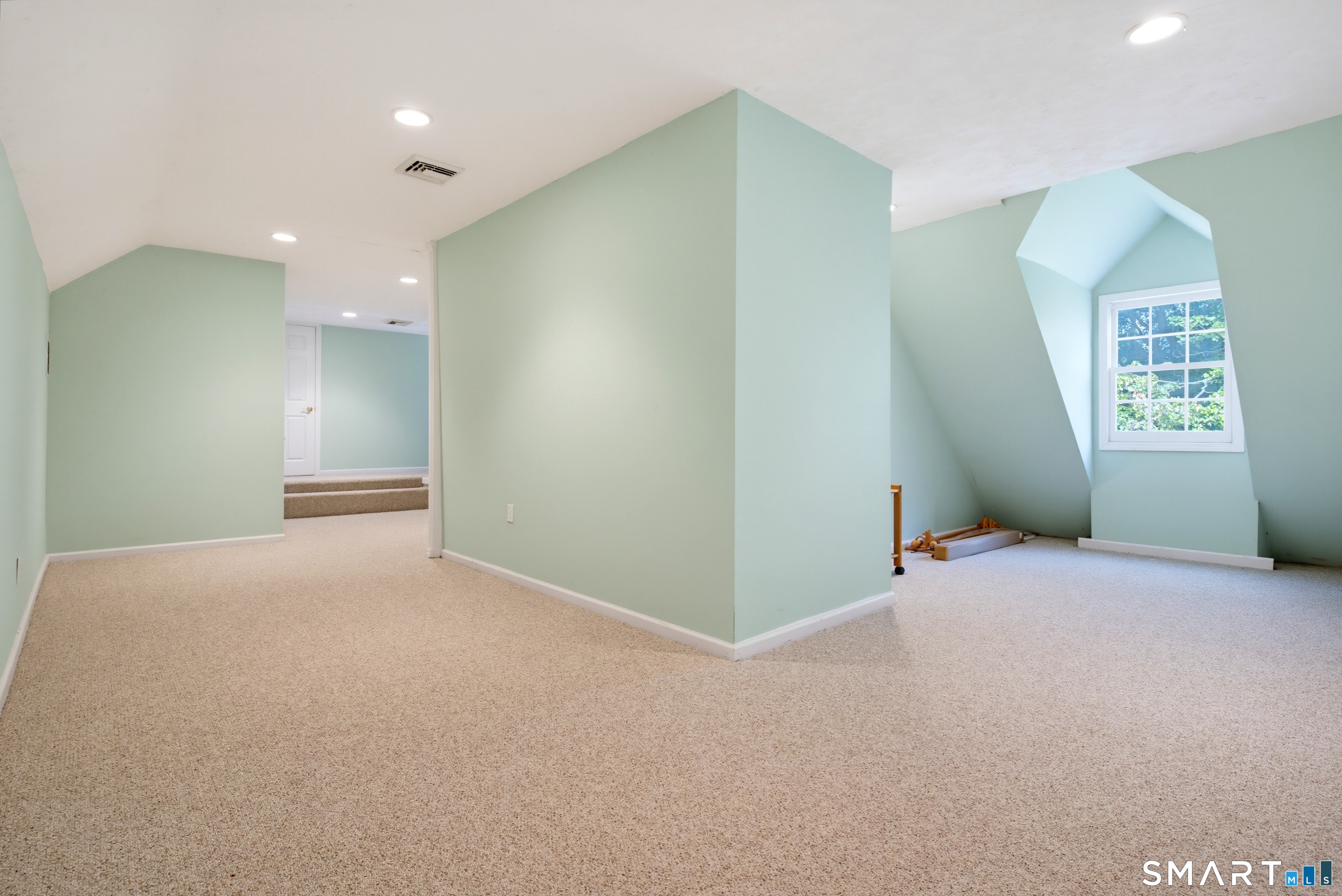 24 Langner Lane photo 33